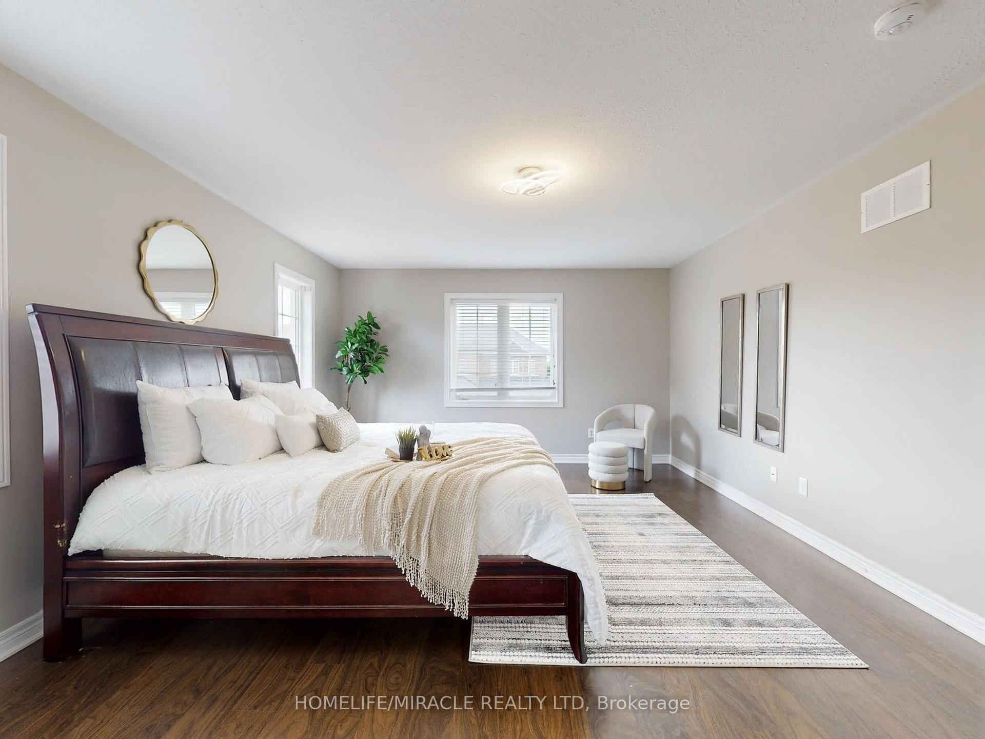 Photo 8 of Unit Upper, 63 Sleightholme Crescent, Brampton, Bram East — HOMEH