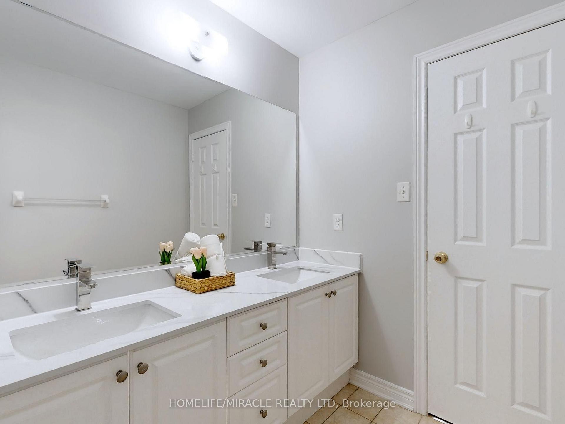 Photo 10 of Unit Upper, 63 Sleightholme Crescent, Brampton, Bram East — HOMEH