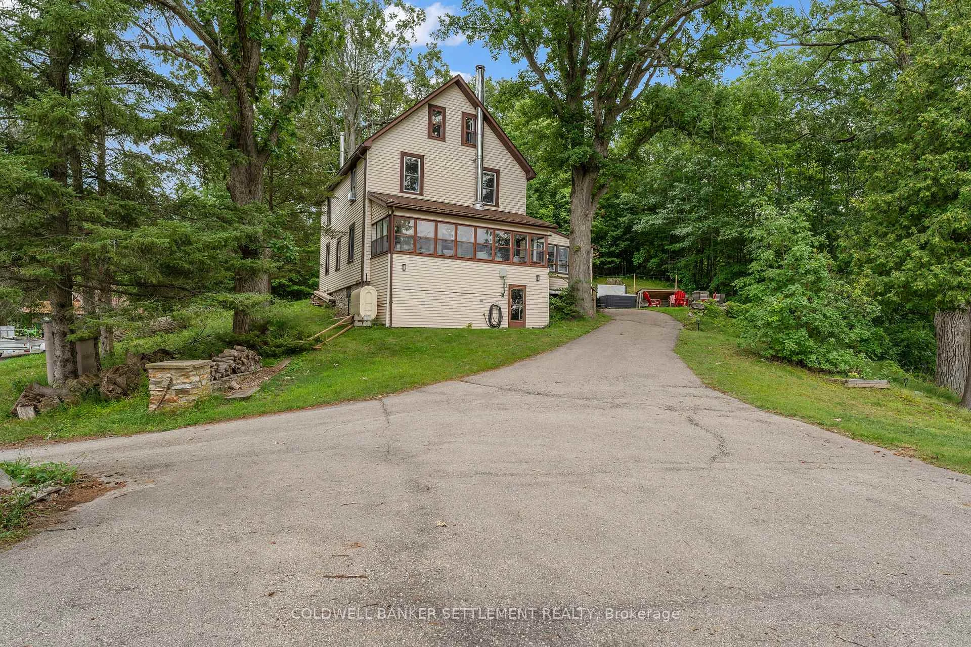 Photo 3 of 345 Battams Road, Rideau Lakes, Rideau Lakes (South Crosby) Twp — HOMEH
