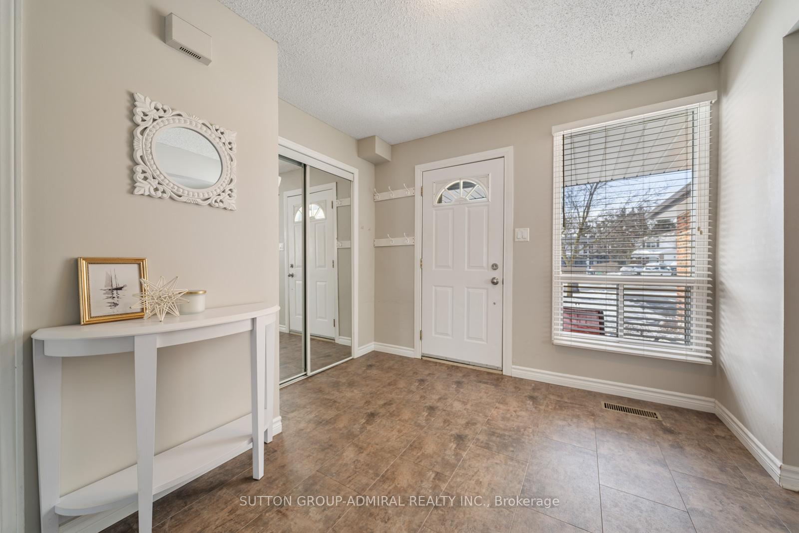 Photo 6 of 195 Ridge Road, Caledon, Bolton West — HOMEH