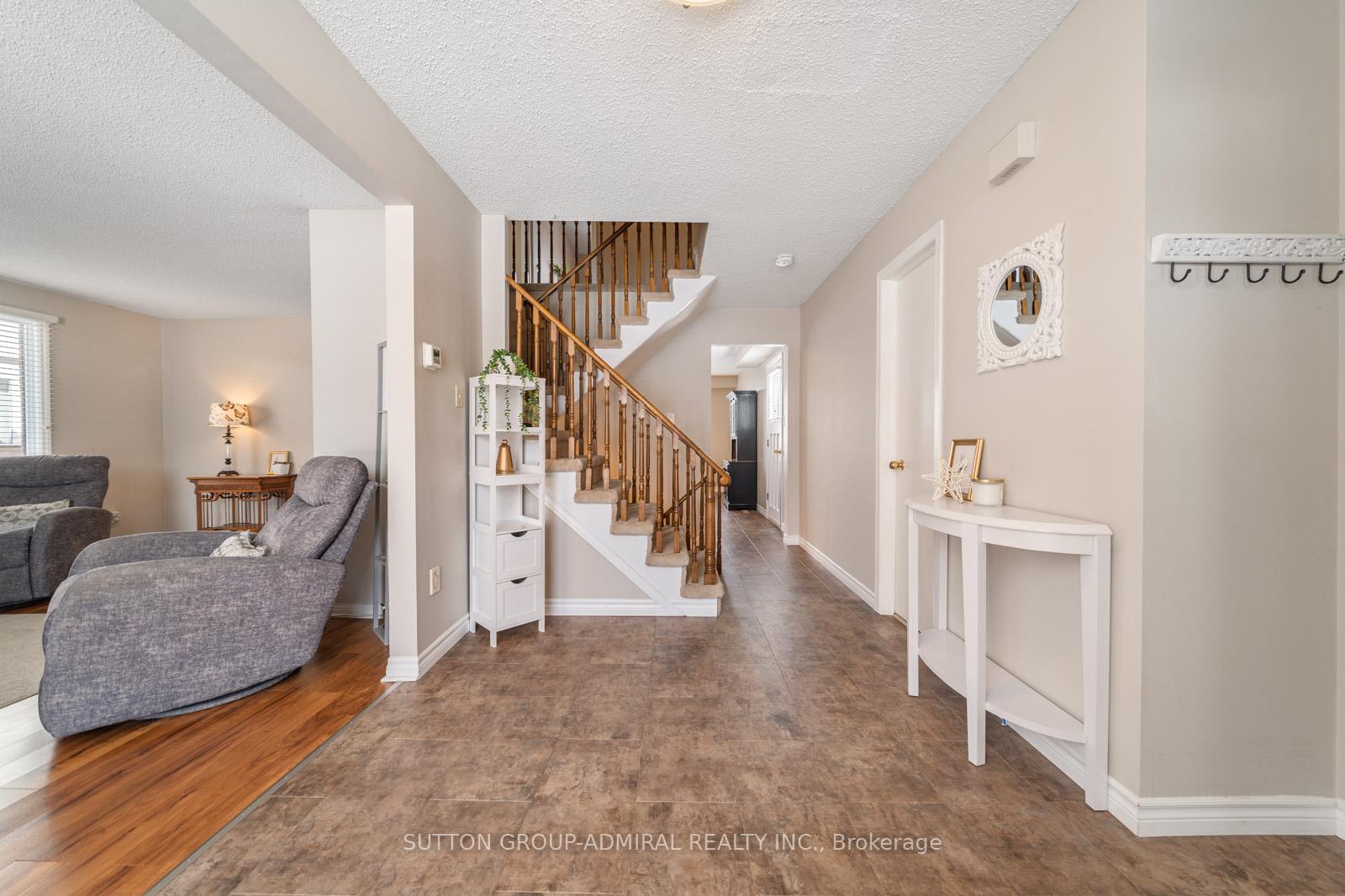 Photo 8 of 195 Ridge Road, Caledon, Bolton West — HOMEH