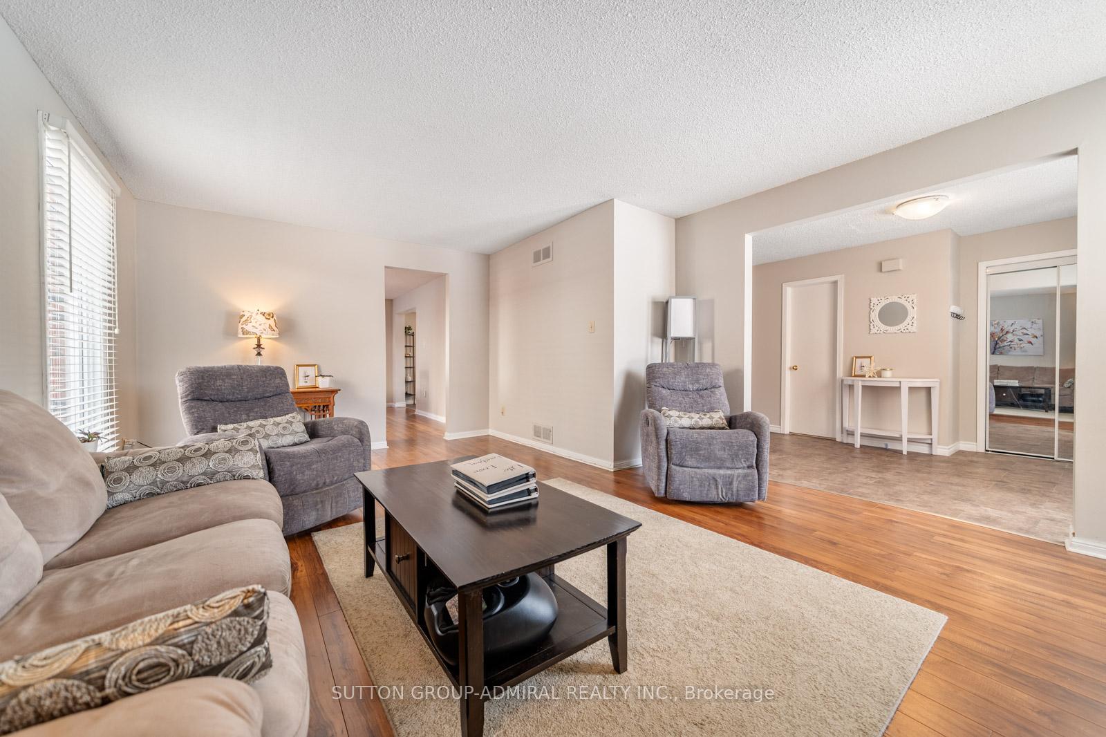 Photo 10 of 195 Ridge Road, Caledon, Bolton West — HOMEH