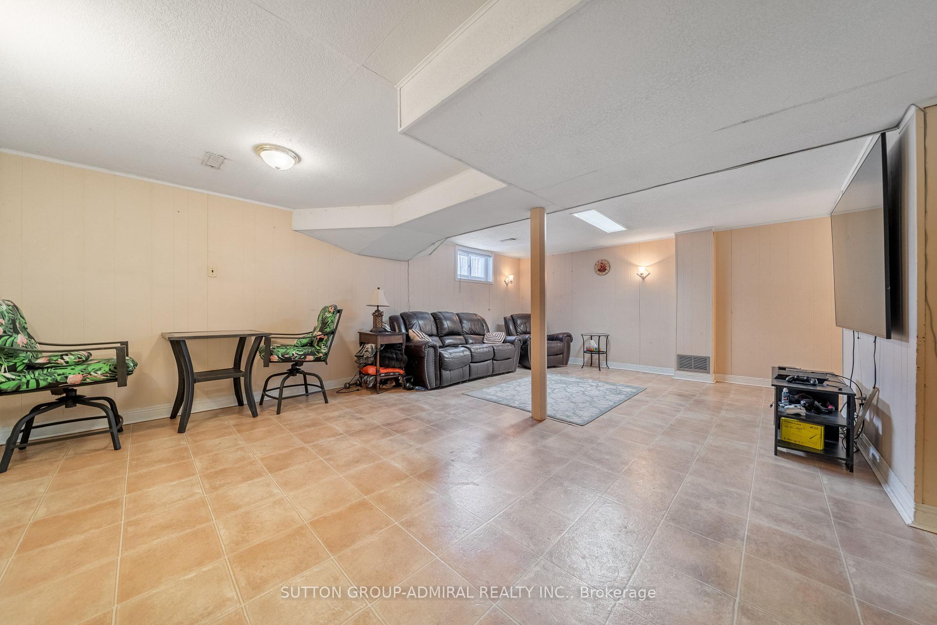 Photo 31 of 195 Ridge Road, Caledon, Bolton West — HOMEH