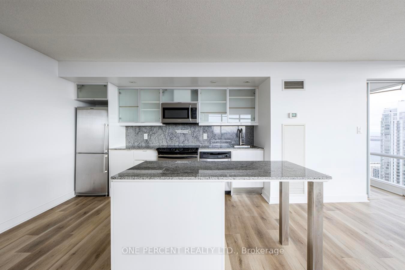 Photo 14 of Unit 5007, 25 Telegram Mews, Toronto, Waterfront Communities — HOMEH