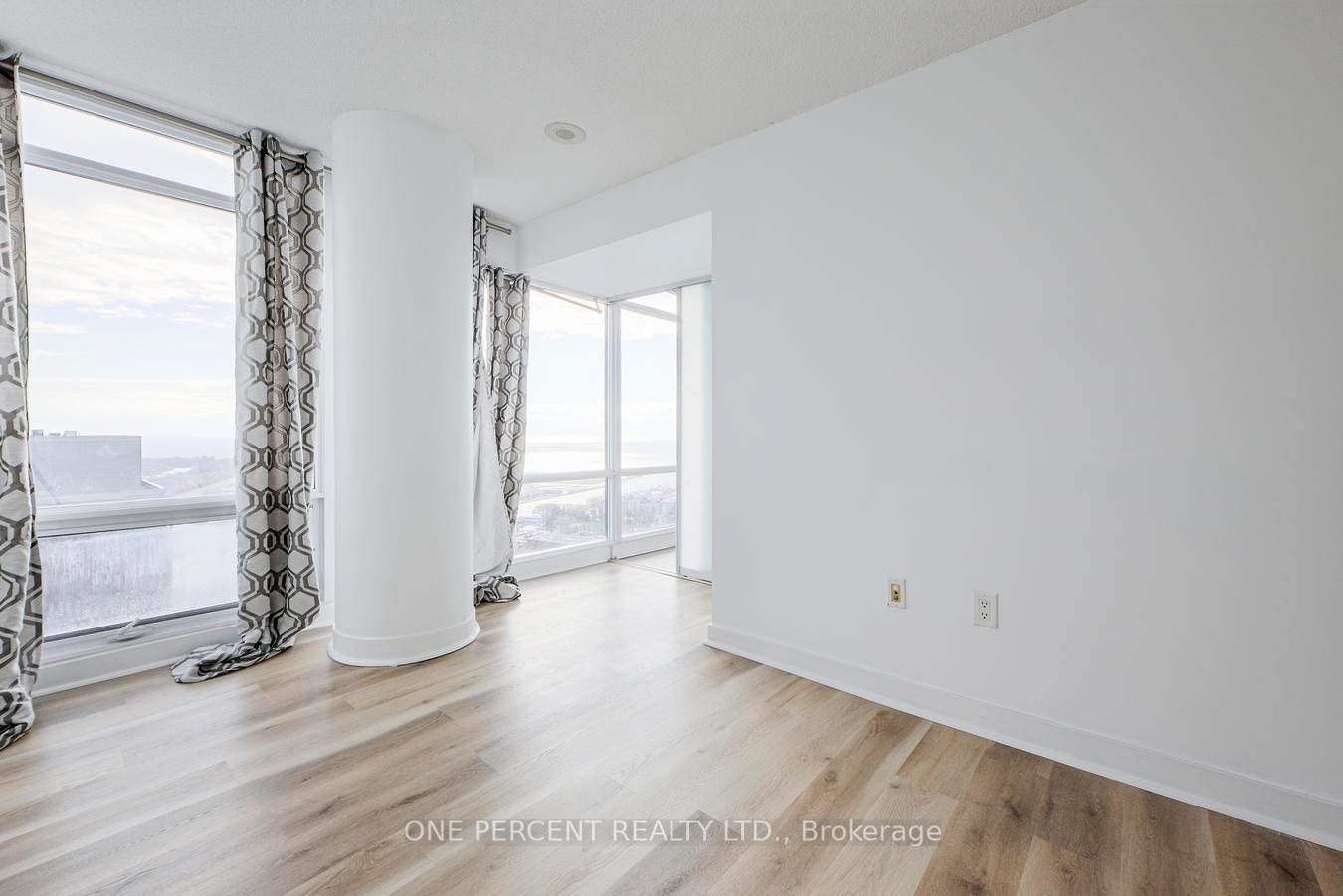 Photo 26 of Unit 5007, 25 Telegram Mews, Toronto, Waterfront Communities — HOMEH