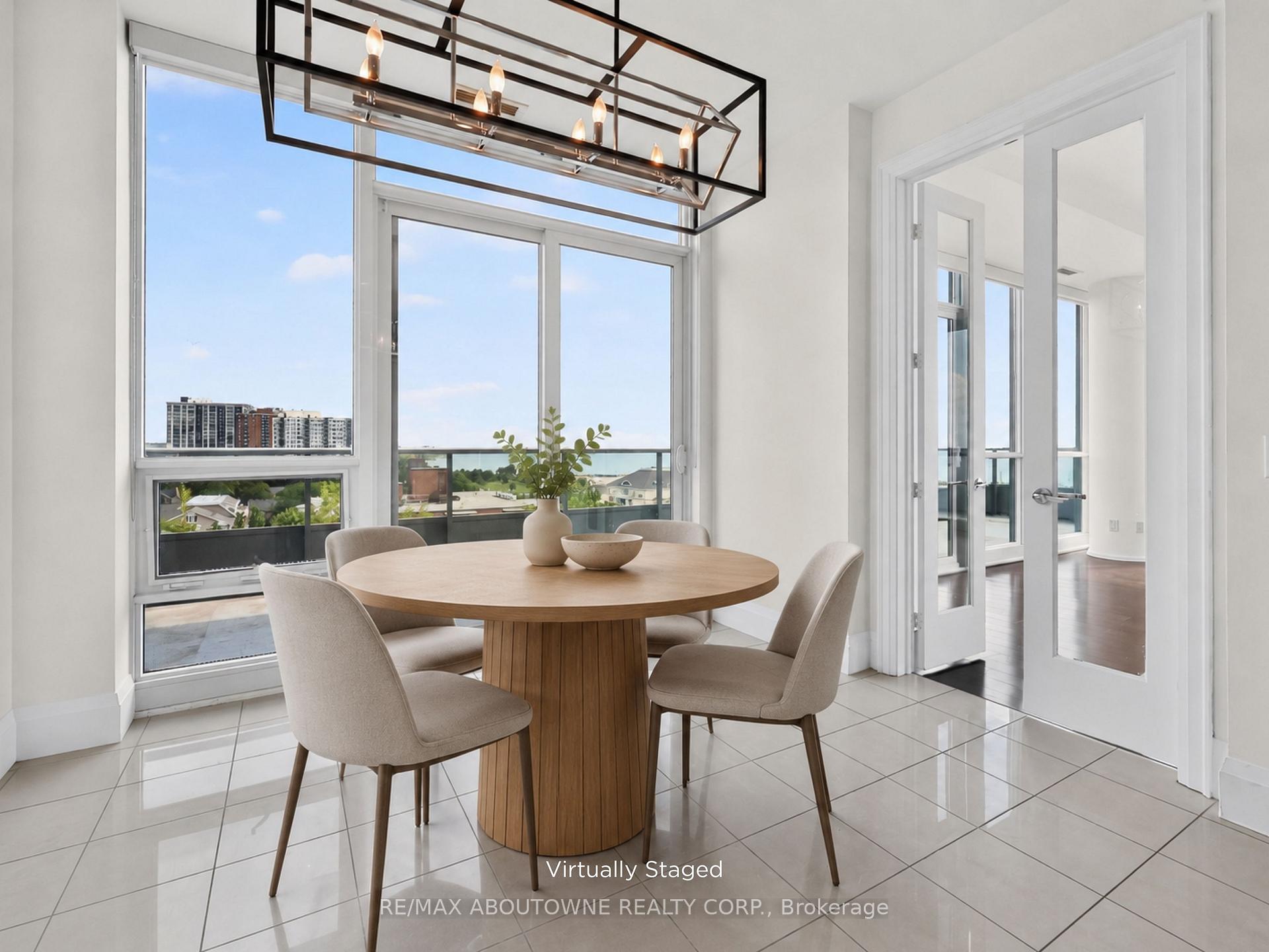 Photo 17 of Unit 808, 11 Bronte Road, Oakville, Bronte — HOMEH