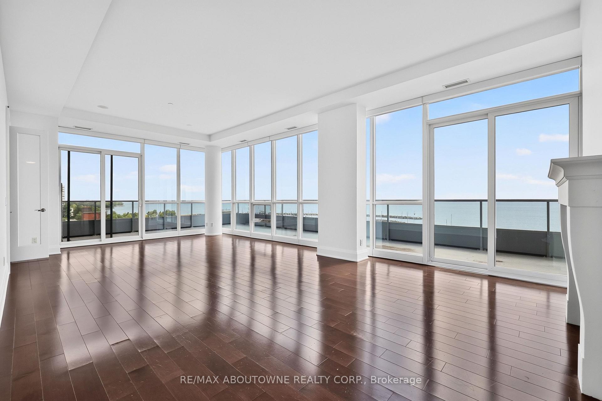 Photo 19 of Unit 808, 11 Bronte Road, Oakville, Bronte — HOMEH