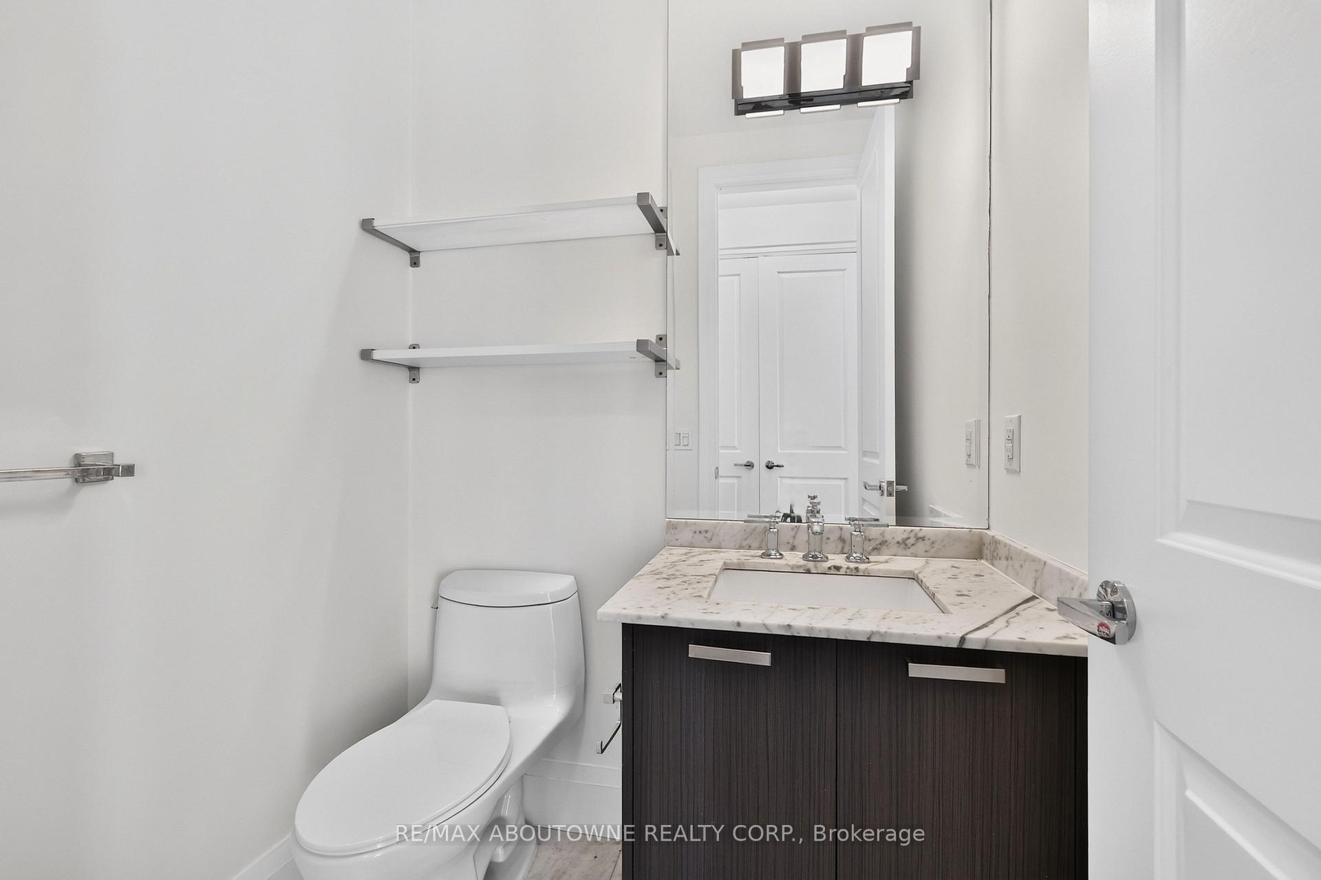 Photo 30 of Unit 808, 11 Bronte Road, Oakville, Bronte — HOMEH