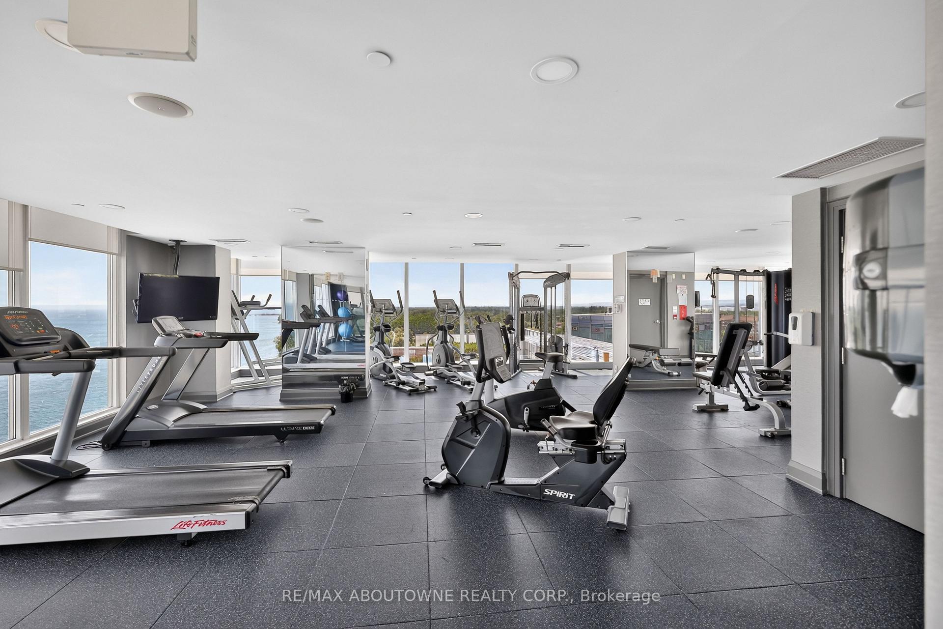 Photo 39 of Unit 808, 11 Bronte Road, Oakville, Bronte — HOMEH