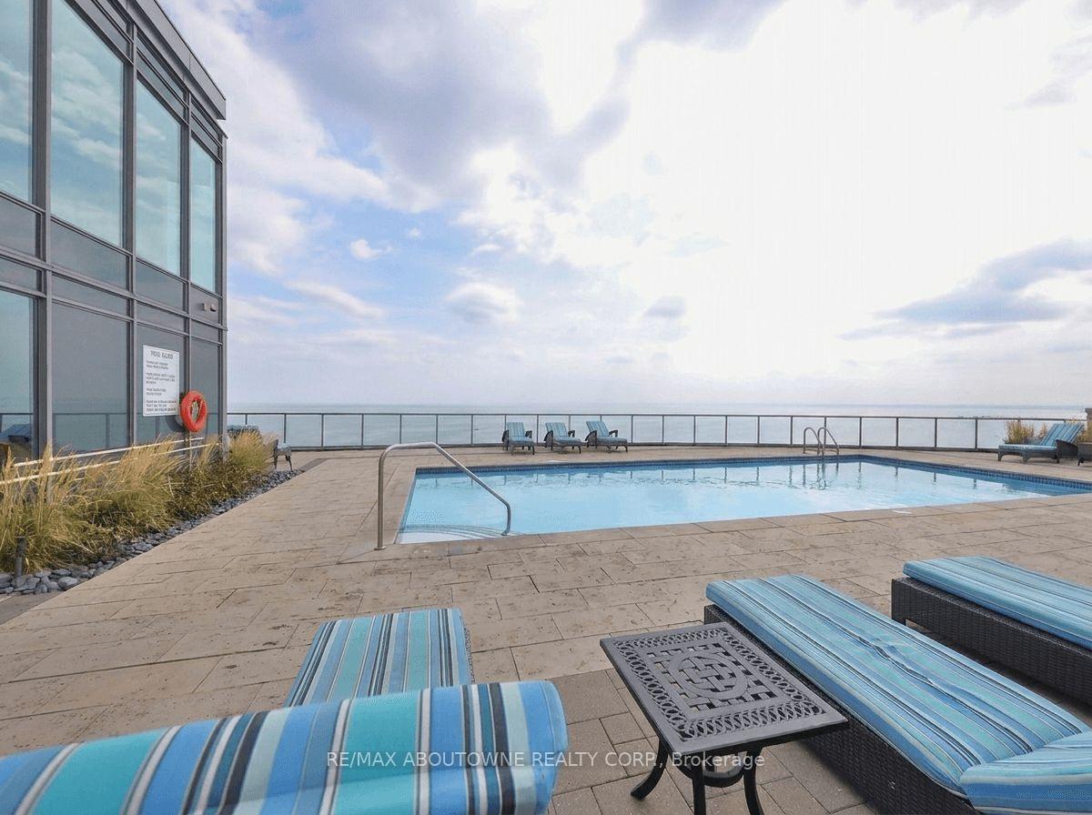 Photo 42 of Unit 808, 11 Bronte Road, Oakville, Bronte — HOMEH