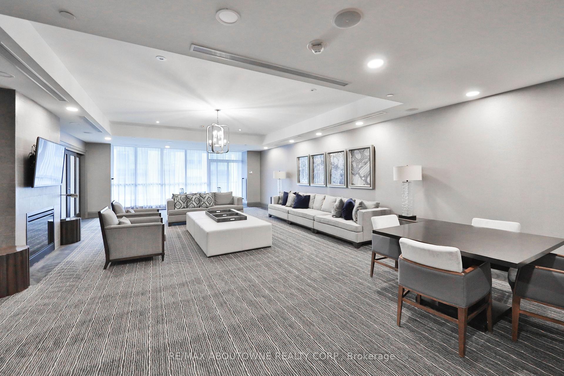 Photo 45 of Unit 808, 11 Bronte Road, Oakville, Bronte — HOMEH