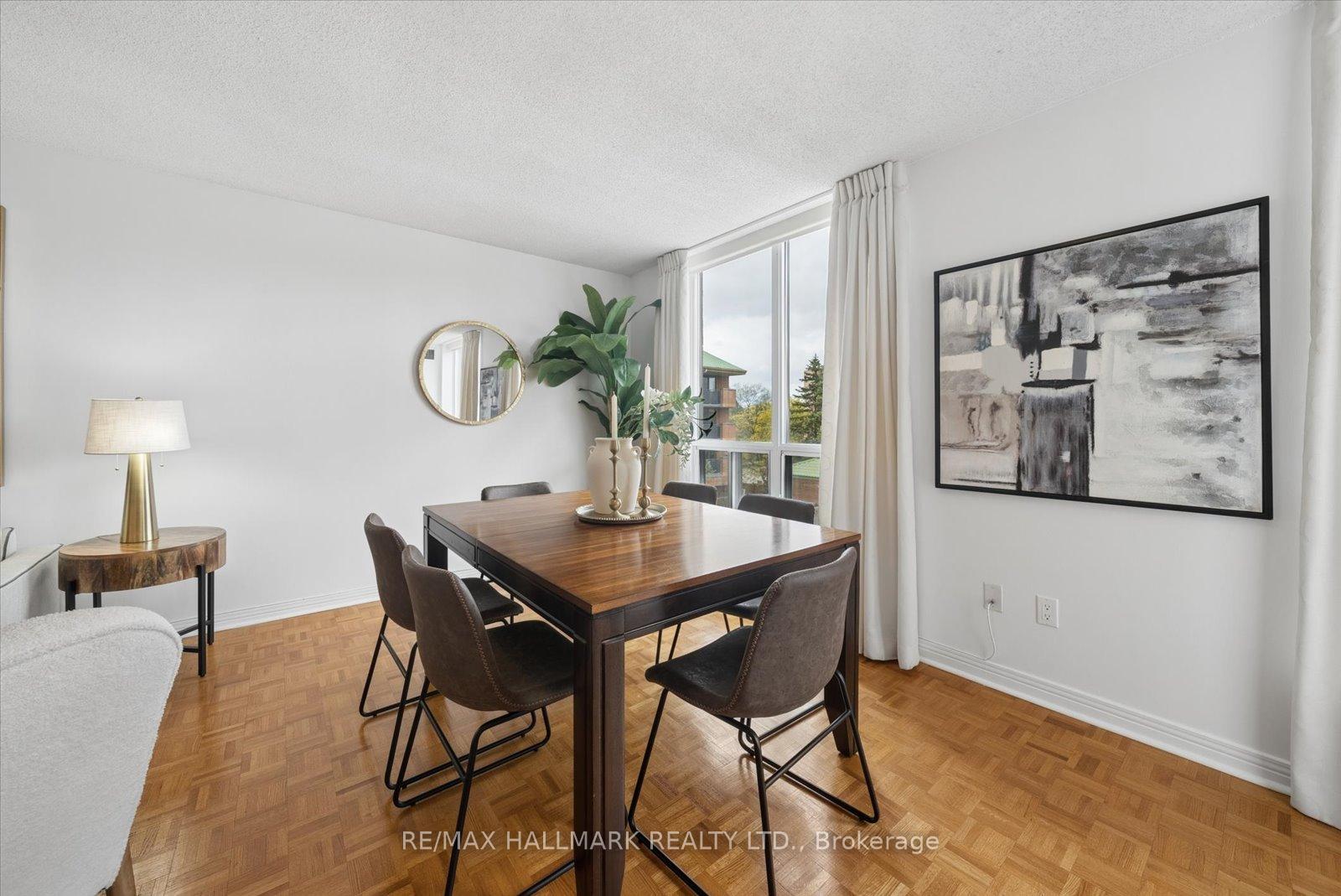 Photo 16 of Unit 302, 30 Wilson Street, Markham, Old Markham Village — HOMEH