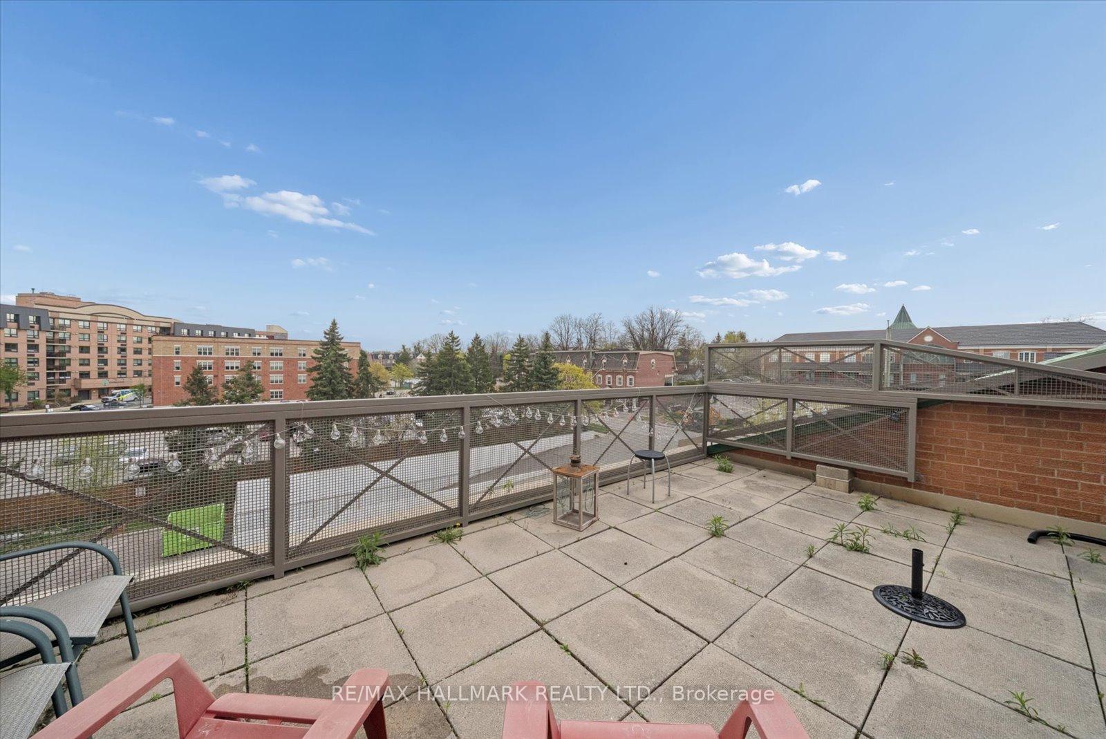 Photo 40 of Unit 302, 30 Wilson Street, Markham, Old Markham Village — HOMEH