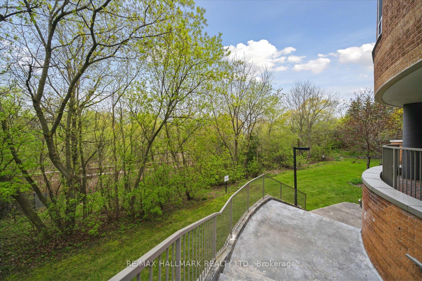 Photo 41 of Unit 302, 30 Wilson Street, Markham, Old Markham Village — HOMEH