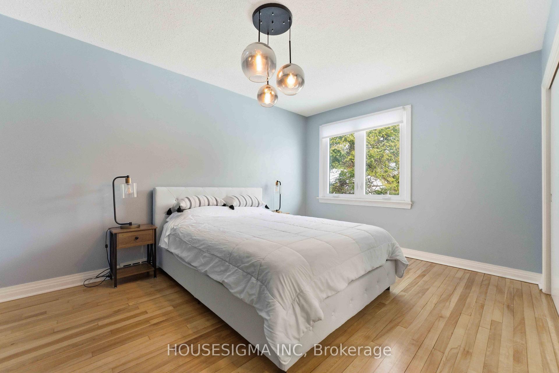 Photo 18 of 1047 Richard Avenue, Ottawa, Billings Bridge — HOMEH