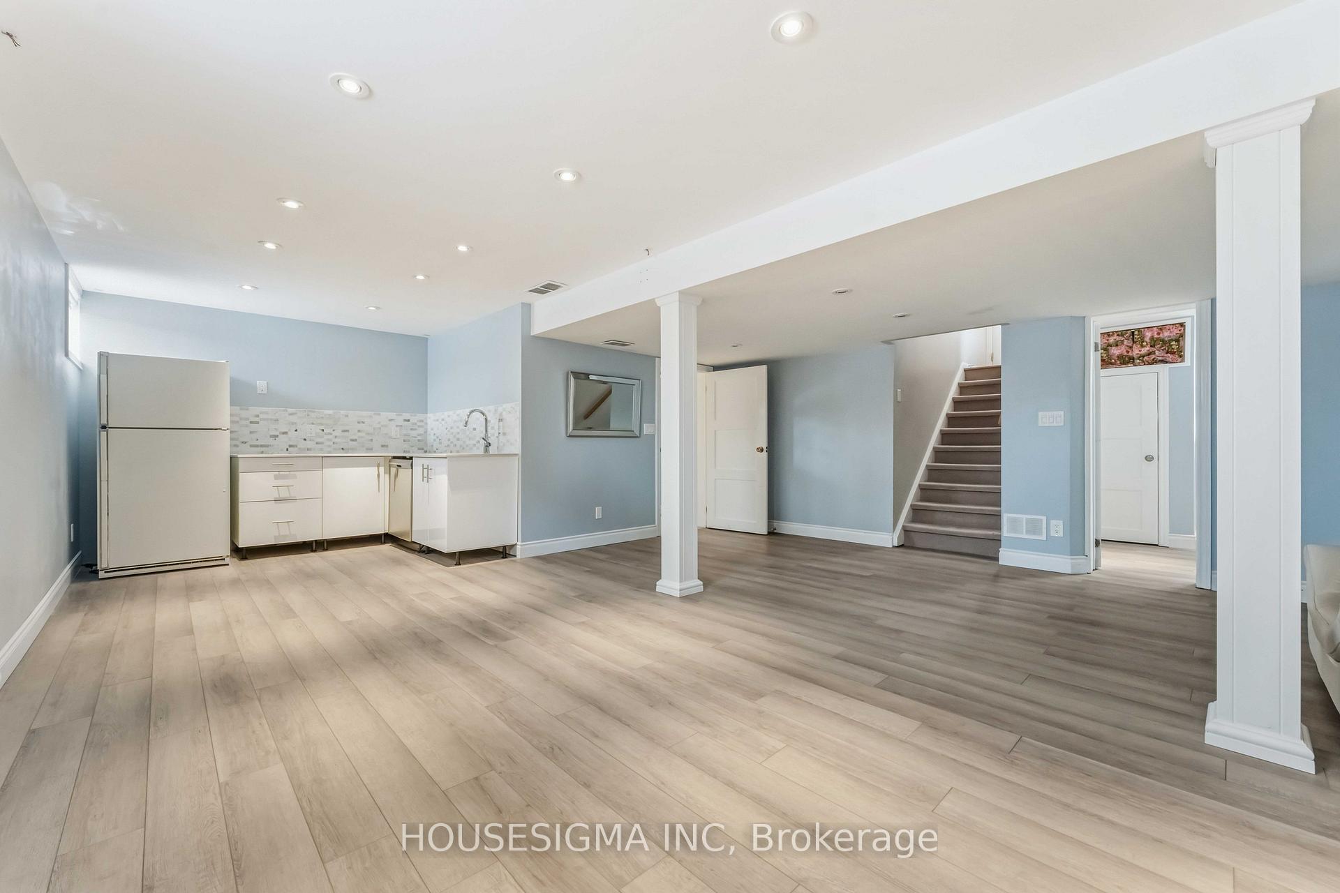 Photo 33 of 1047 Richard Avenue, Ottawa, Billings Bridge — HOMEH