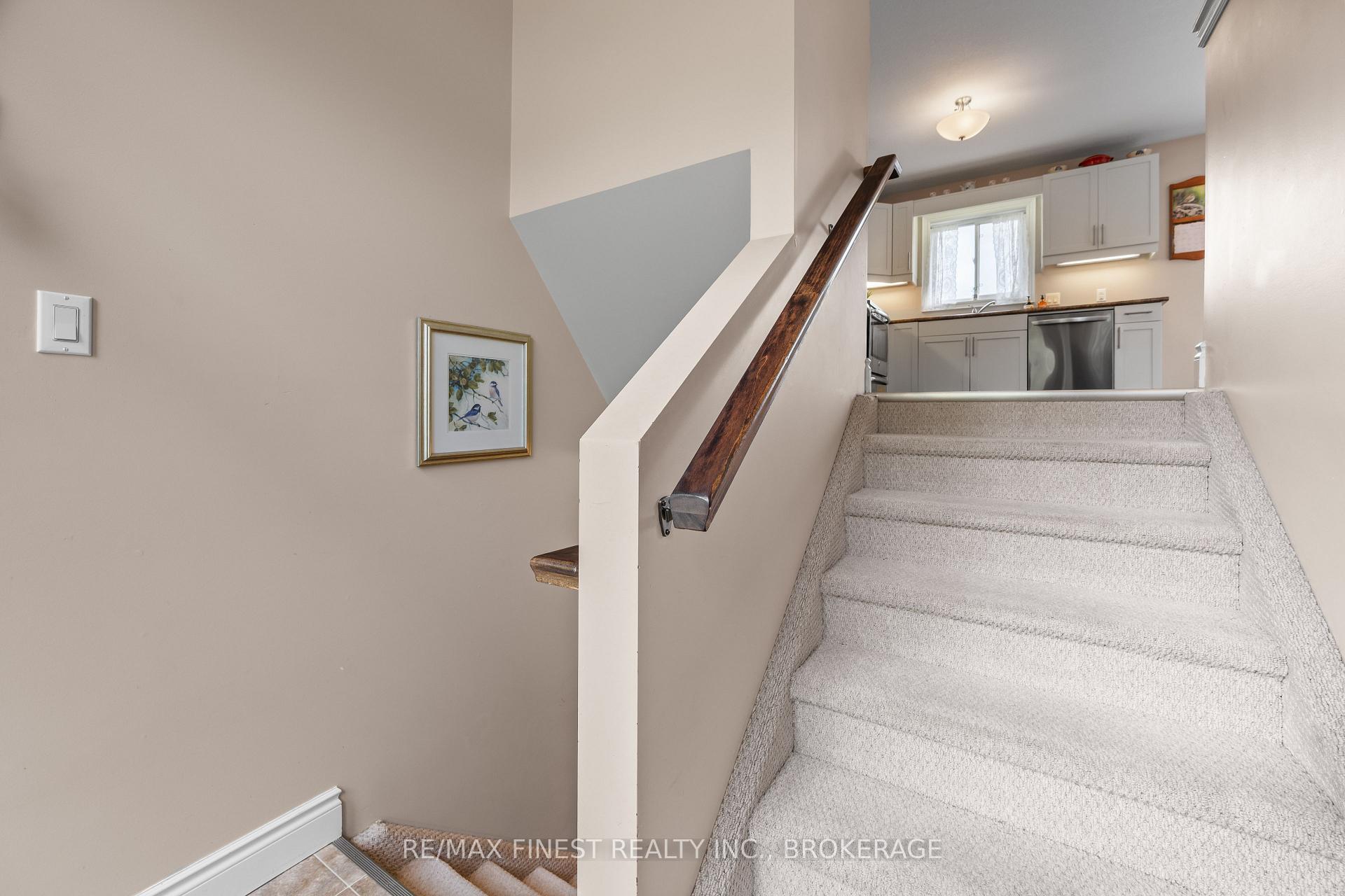 Photo 2 of 145 Upper Lake Street, Prince Edward County, Hallowell Ward — HOMEH