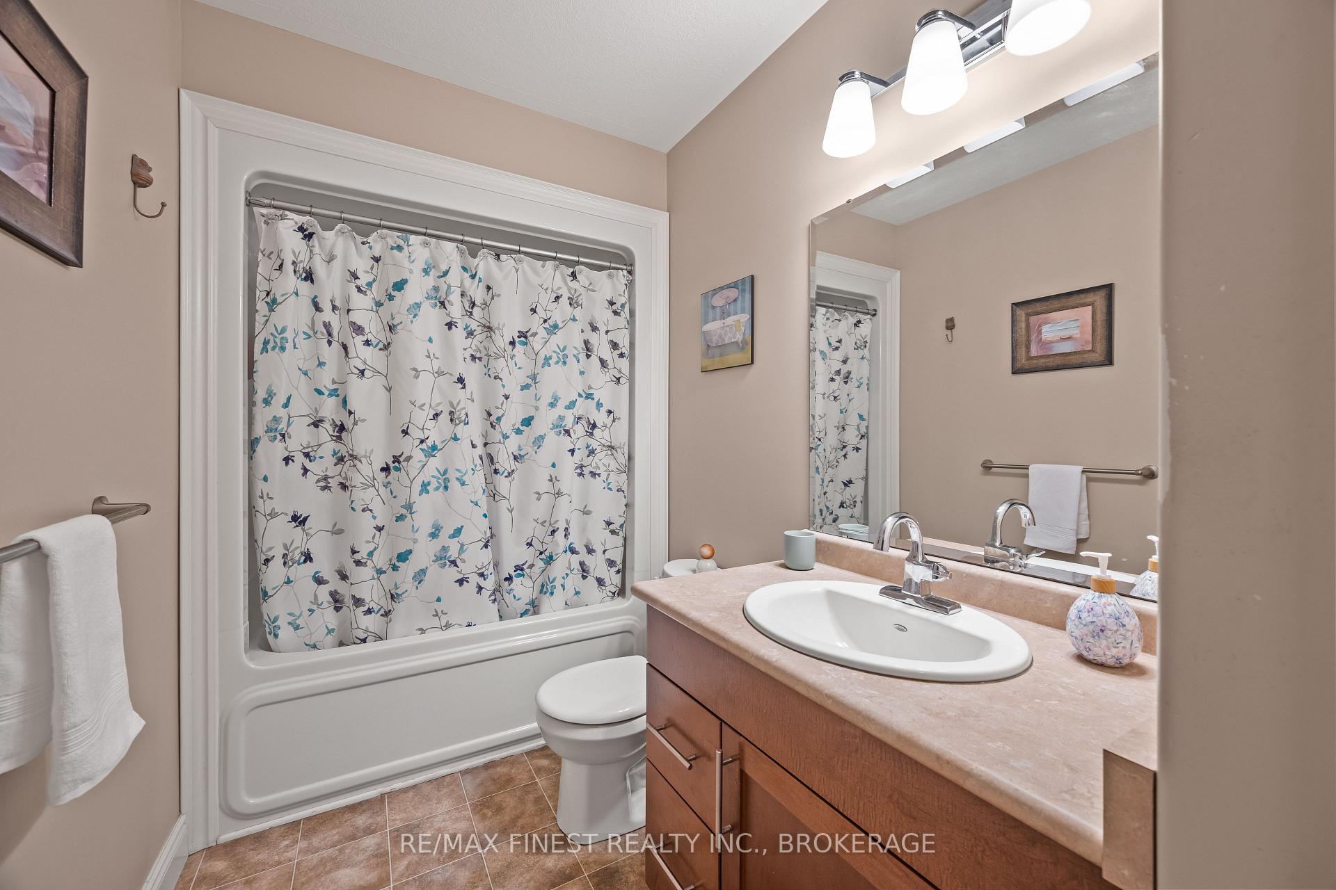 Photo 13 of 145 Upper Lake Street, Prince Edward County, Hallowell Ward — HOMEH