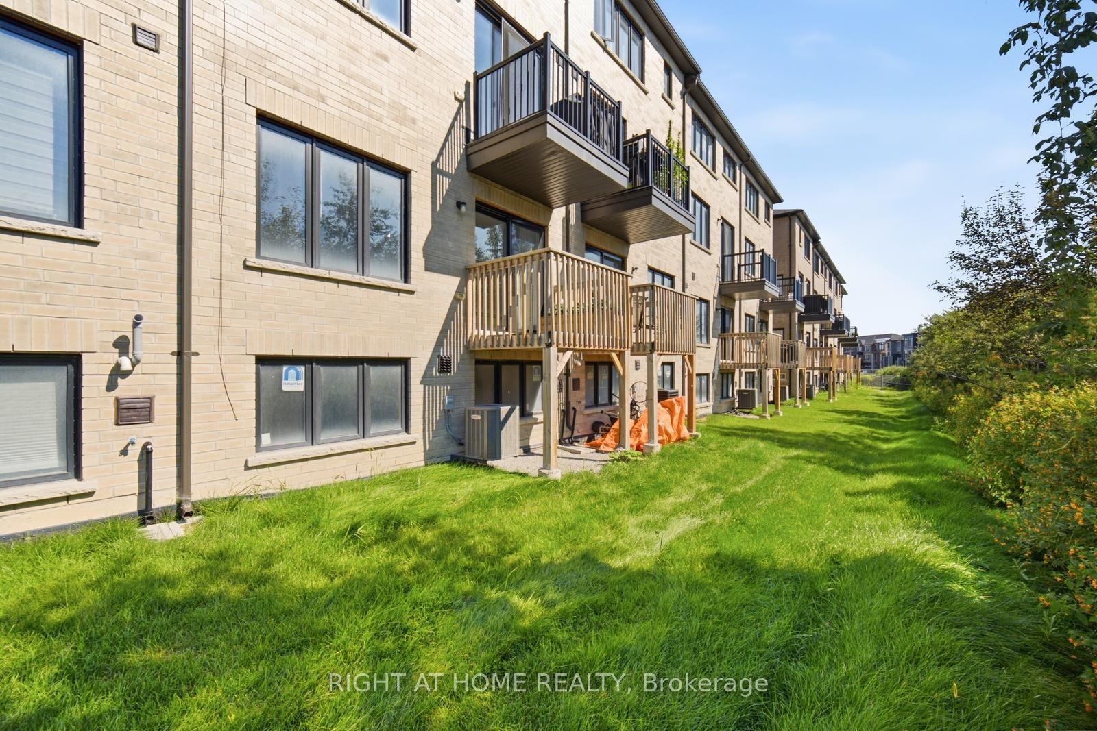 Photo 35 of 6 Blue Forest Crescent, Barrie, Painswick North — HOMEH