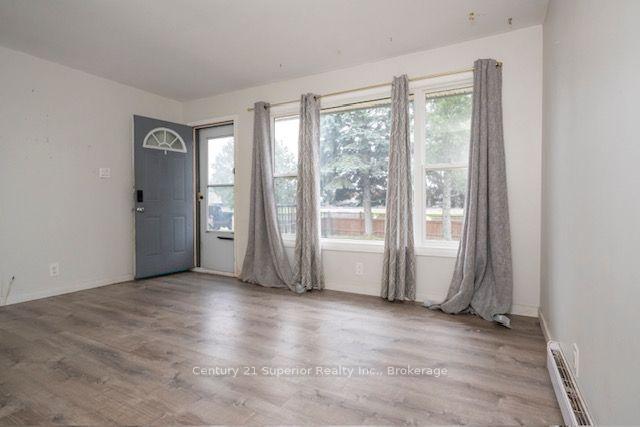Photo 2 of 141 Gore Street E, Thunder Bay, Westfort — HOMEH