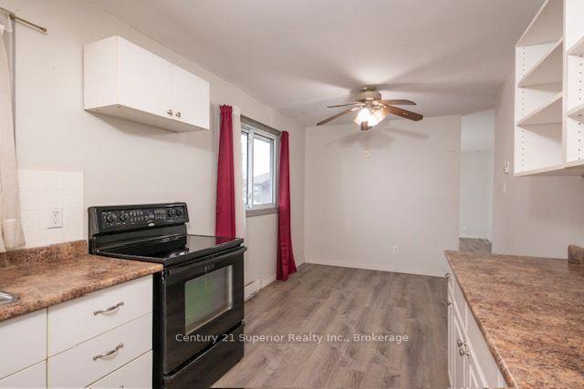 Photo 5 of 141 Gore Street E, Thunder Bay, Westfort — HOMEH