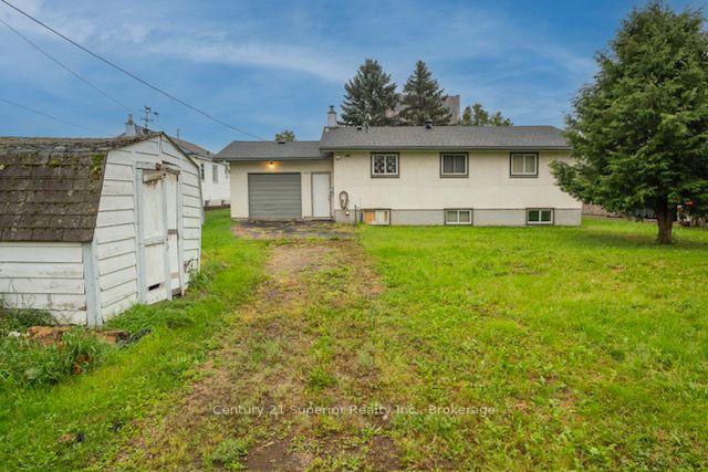 Photo 27 of 141 Gore Street E, Thunder Bay, Westfort — HOMEH