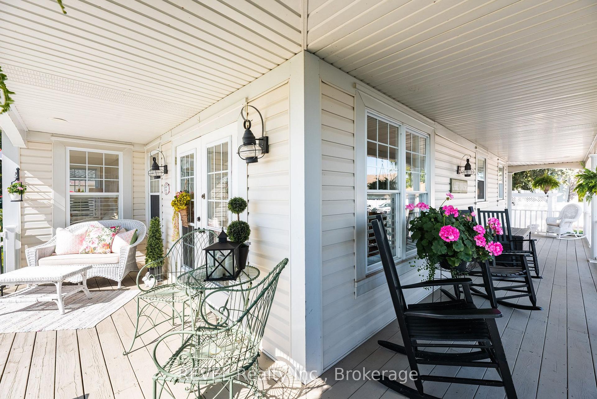 Photo 10 of 177 Lakeshore Road W, Port Colborne, Sugarloaf — HOMEH