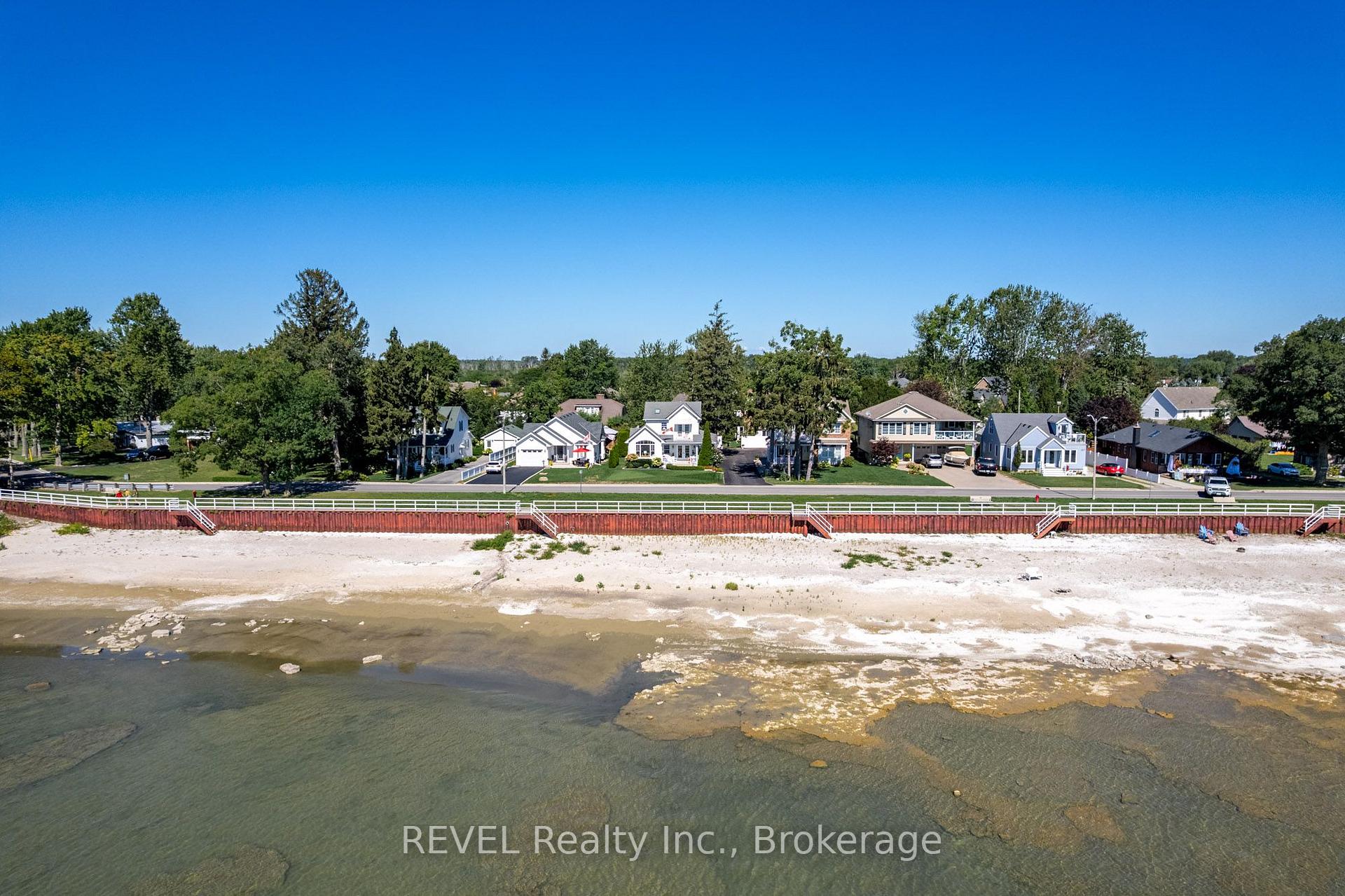 Photo 55 of 177 Lakeshore Road W, Port Colborne, Sugarloaf — HOMEH
