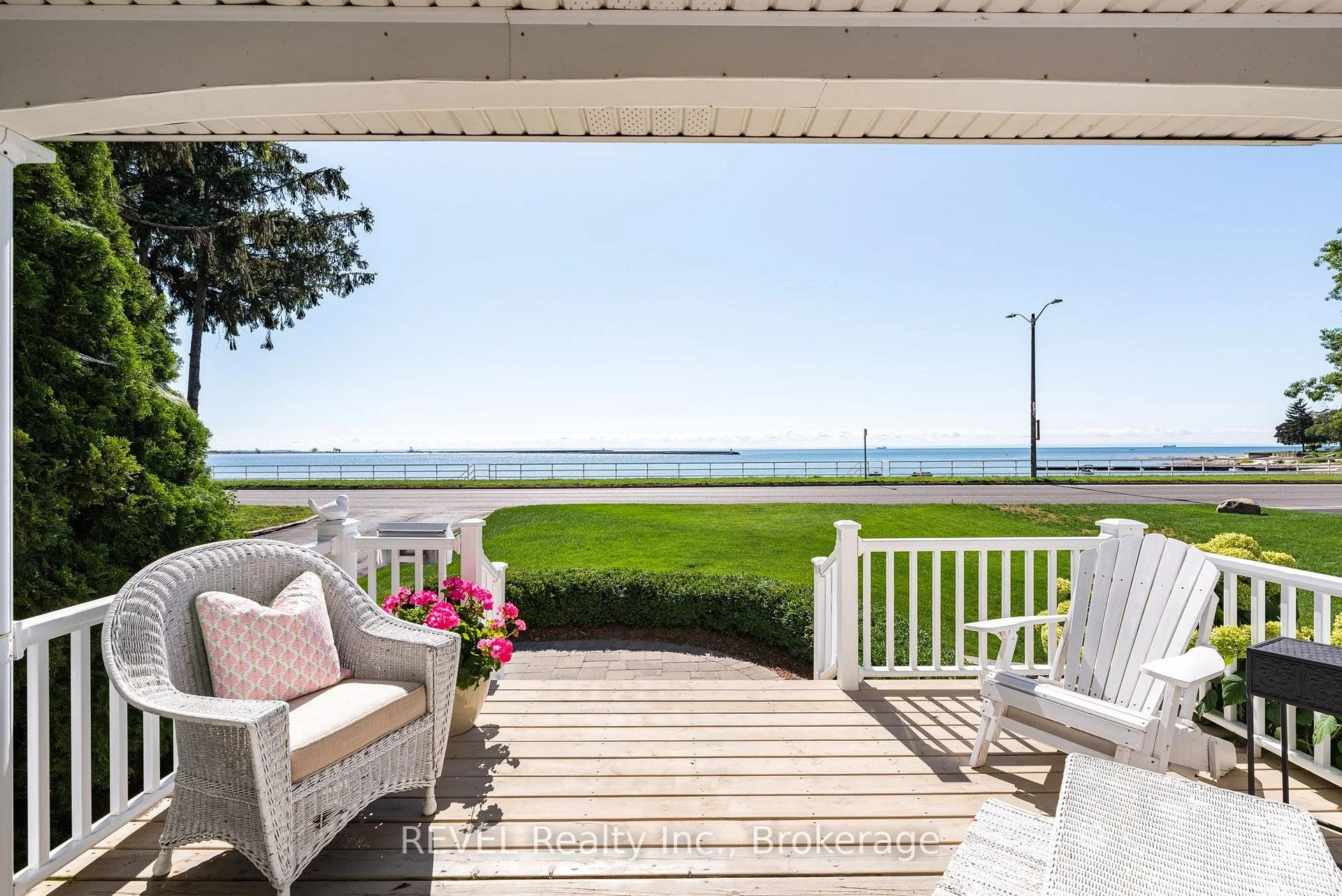 Photo 11 of 177 Lakeshore Road W, Port Colborne, Sugarloaf — HOMEH
