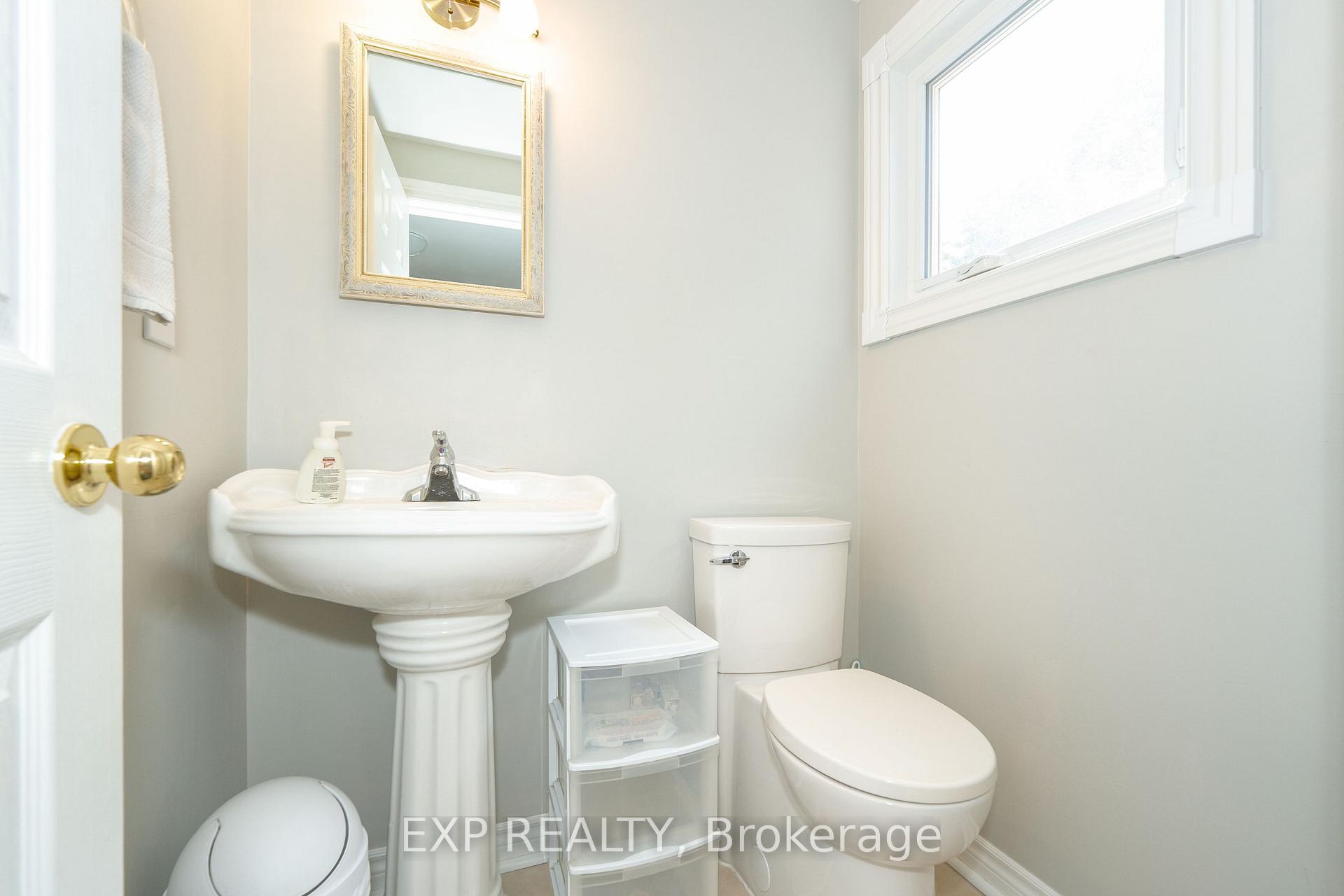 Photo 14 of 74 Longford Crescent, Scarborough, L'Amoreaux — HOMEH