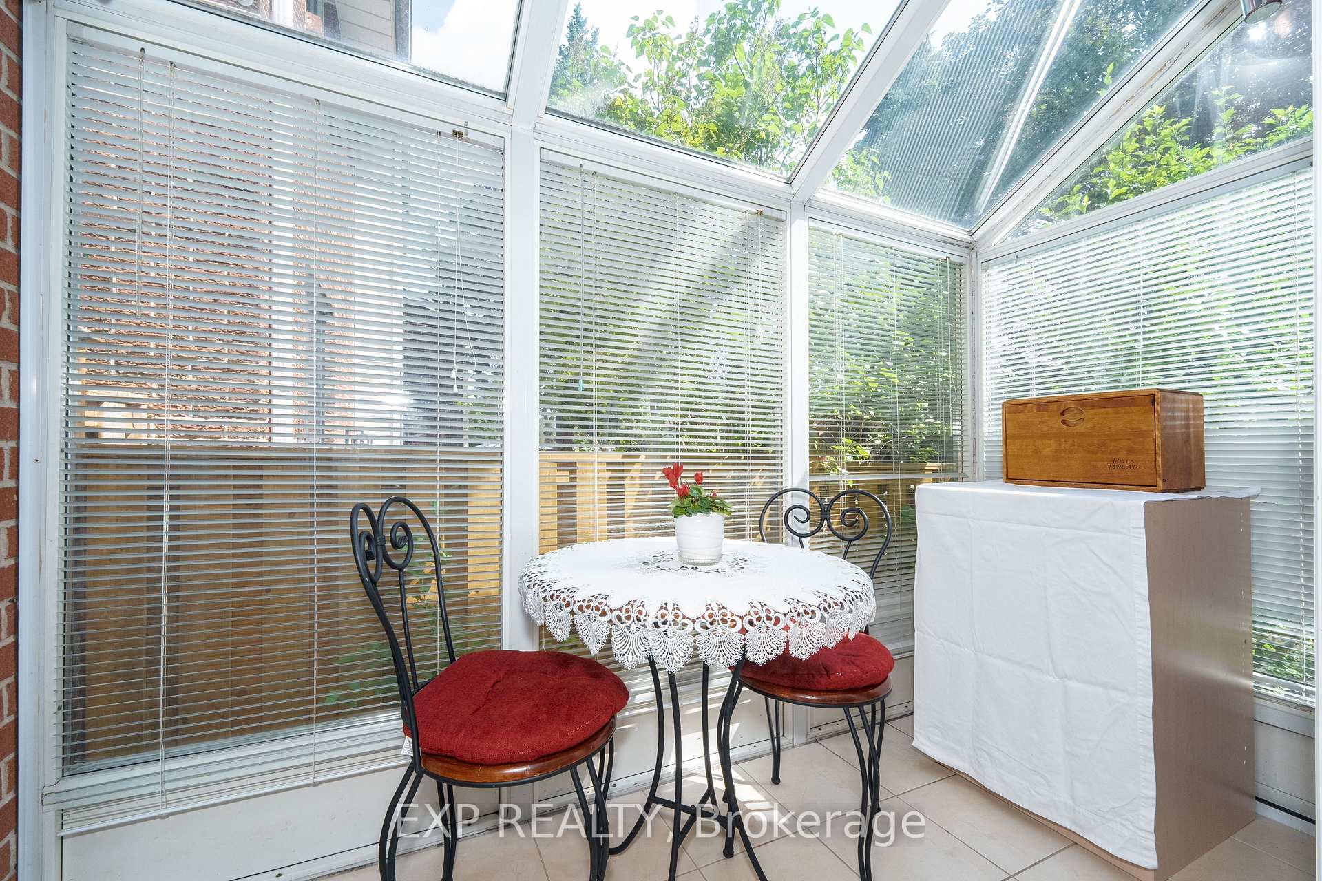 Photo 19 of 74 Longford Crescent, Scarborough, L'Amoreaux — HOMEH