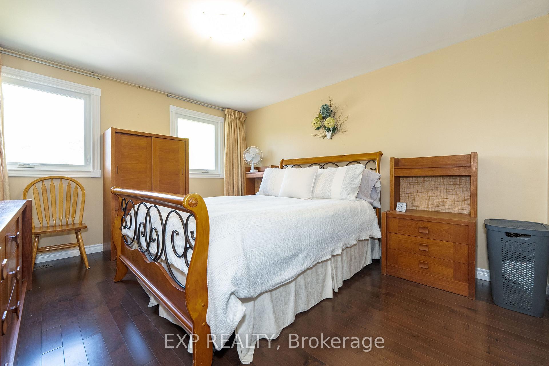 Photo 28 of 74 Longford Crescent, Scarborough, L'Amoreaux — HOMEH