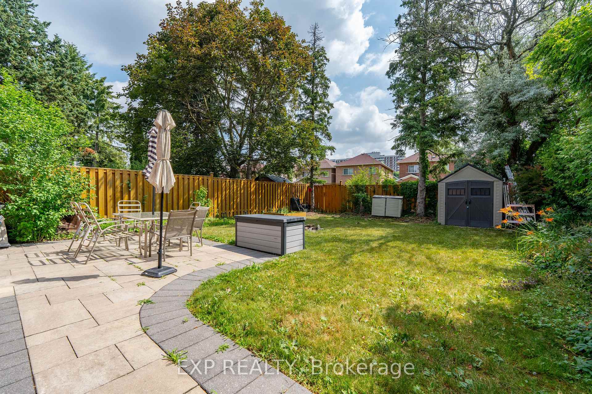 Photo 39 of 74 Longford Crescent, Scarborough, L'Amoreaux — HOMEH