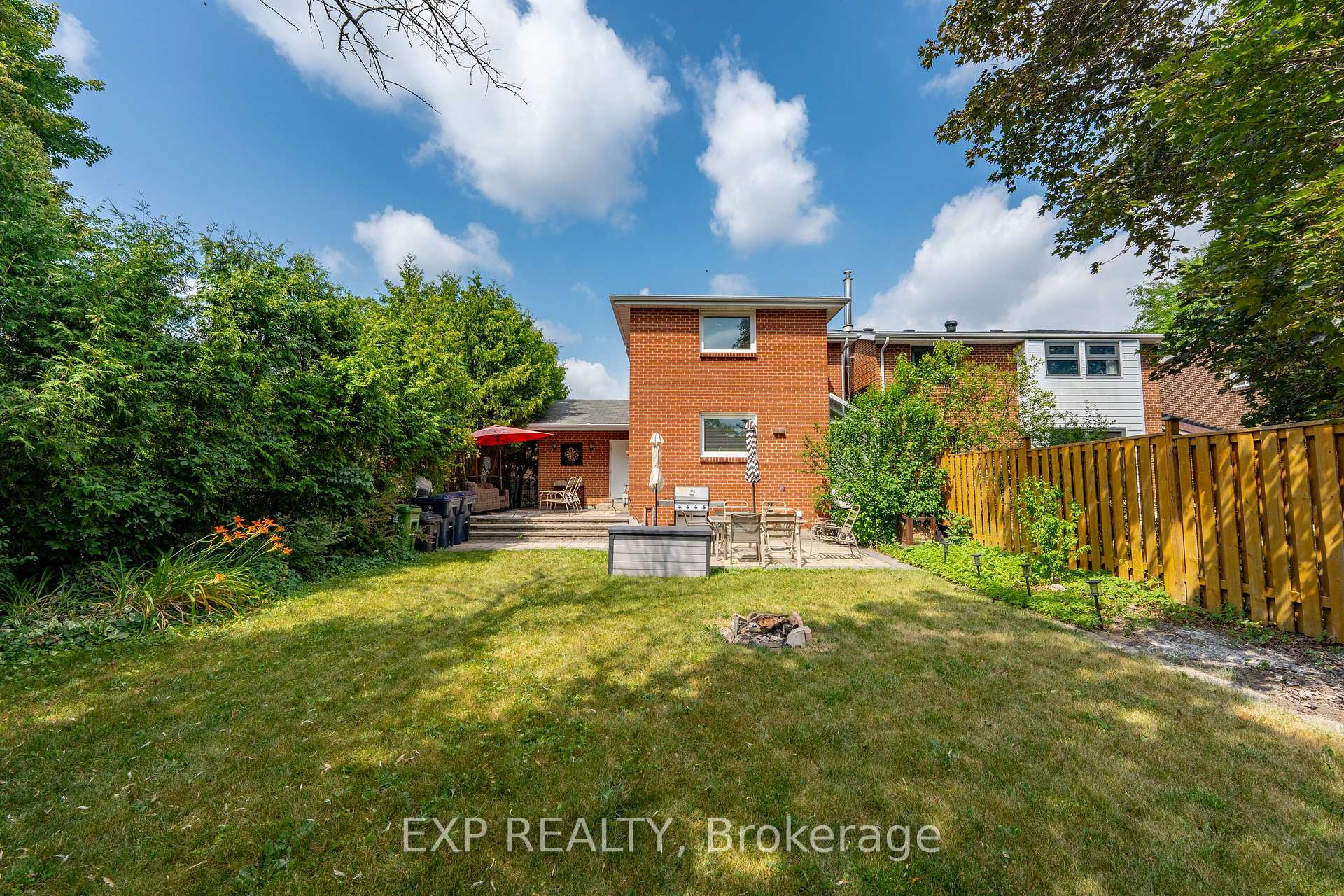 Photo 41 of 74 Longford Crescent, Scarborough, L'Amoreaux — HOMEH