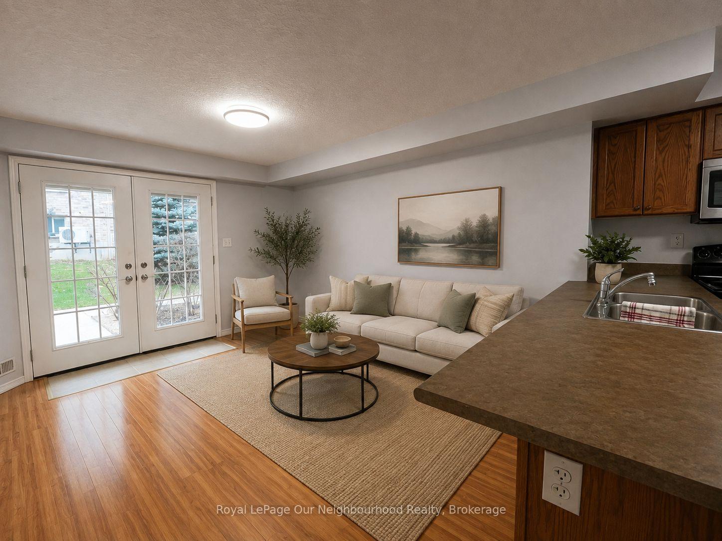 Photo 3 of Unit 106, 35 Mountford Drive, Guelph, Grange Road — HOMEH