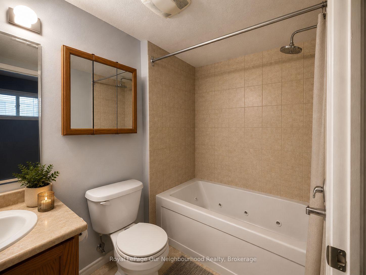 Photo 7 of Unit 106, 35 Mountford Drive, Guelph, Grange Road — HOMEH