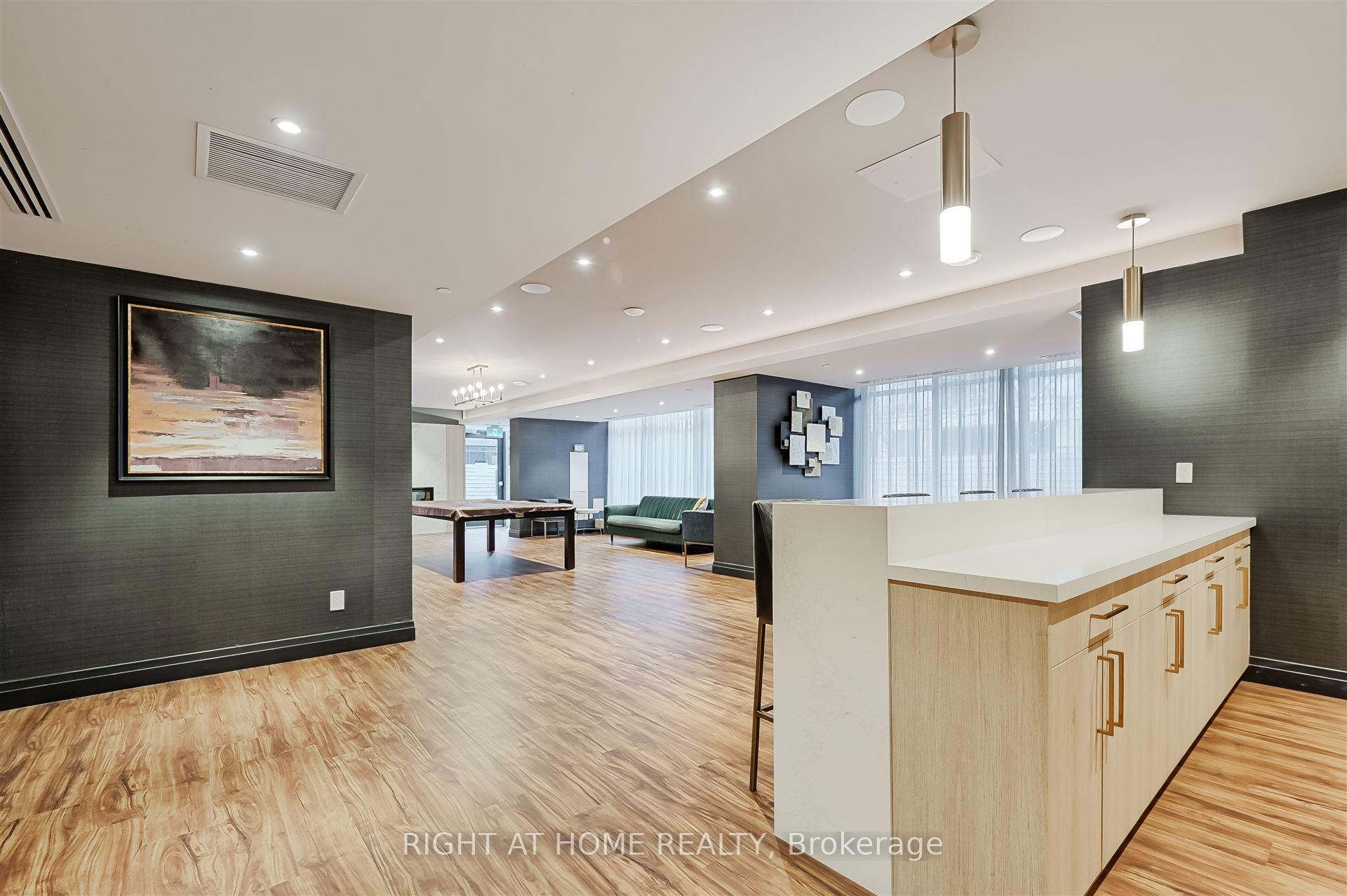 Photo 17 of Unit 321, 621 Sheppard Avenue E, North York, Bayview Village — HOMEH