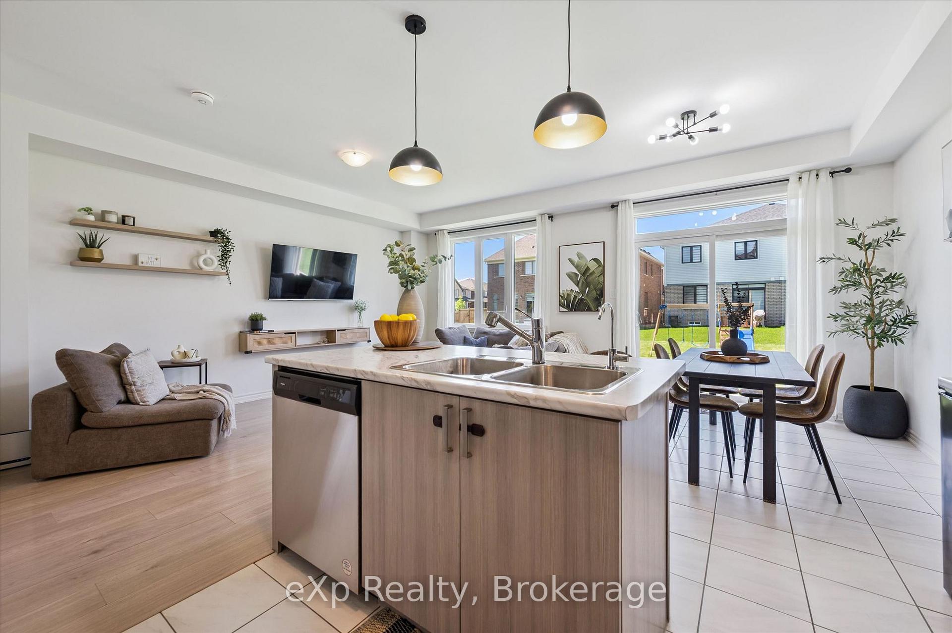 Photo 12 of 16 Povey Road, Centre Wellington, Fergus — HOMEH