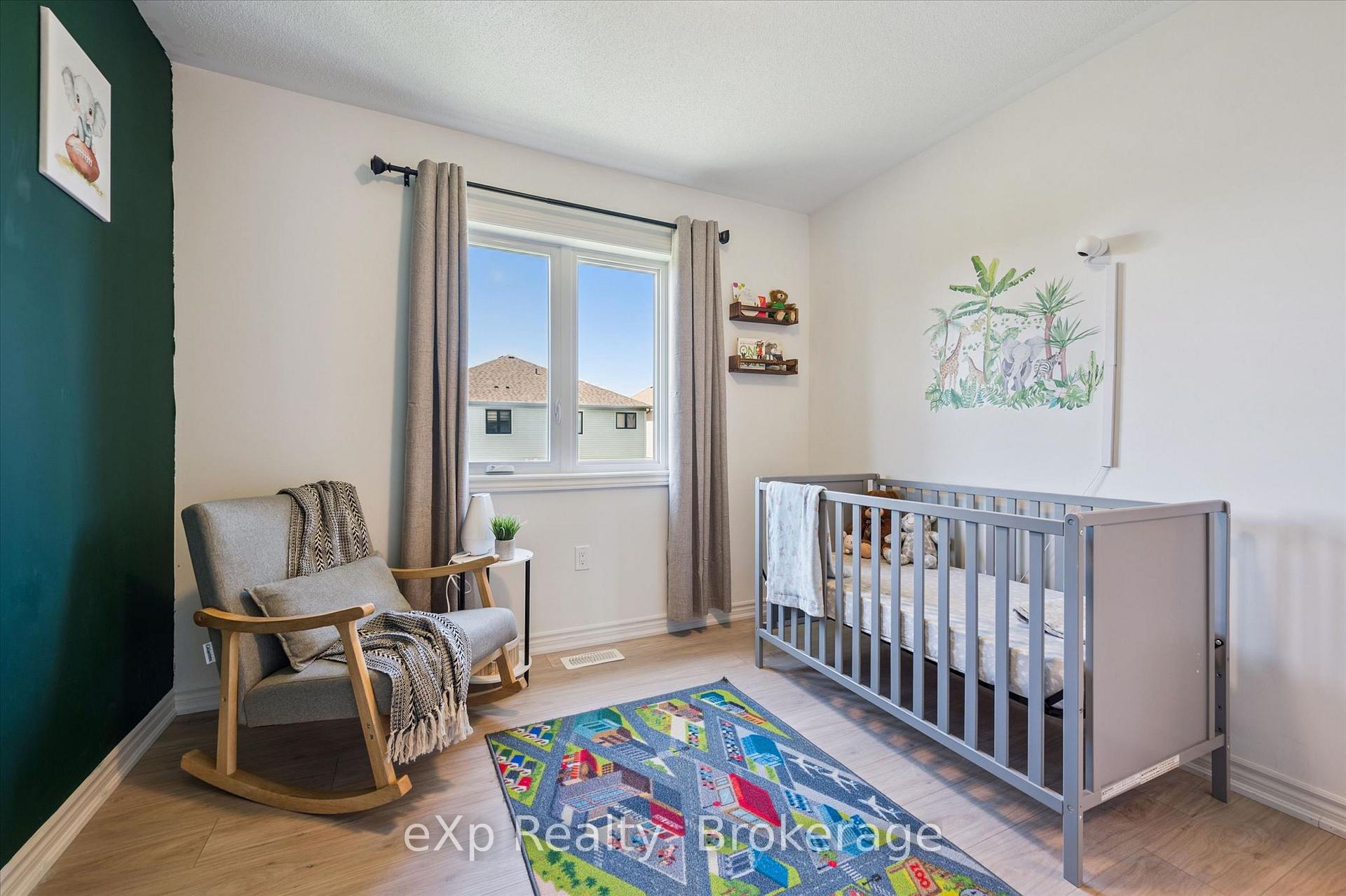Photo 21 of 16 Povey Road, Centre Wellington, Fergus — HOMEH