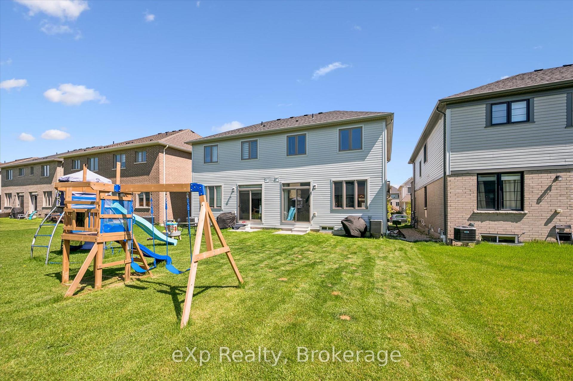 Photo 30 of 16 Povey Road, Centre Wellington, Fergus — HOMEH
