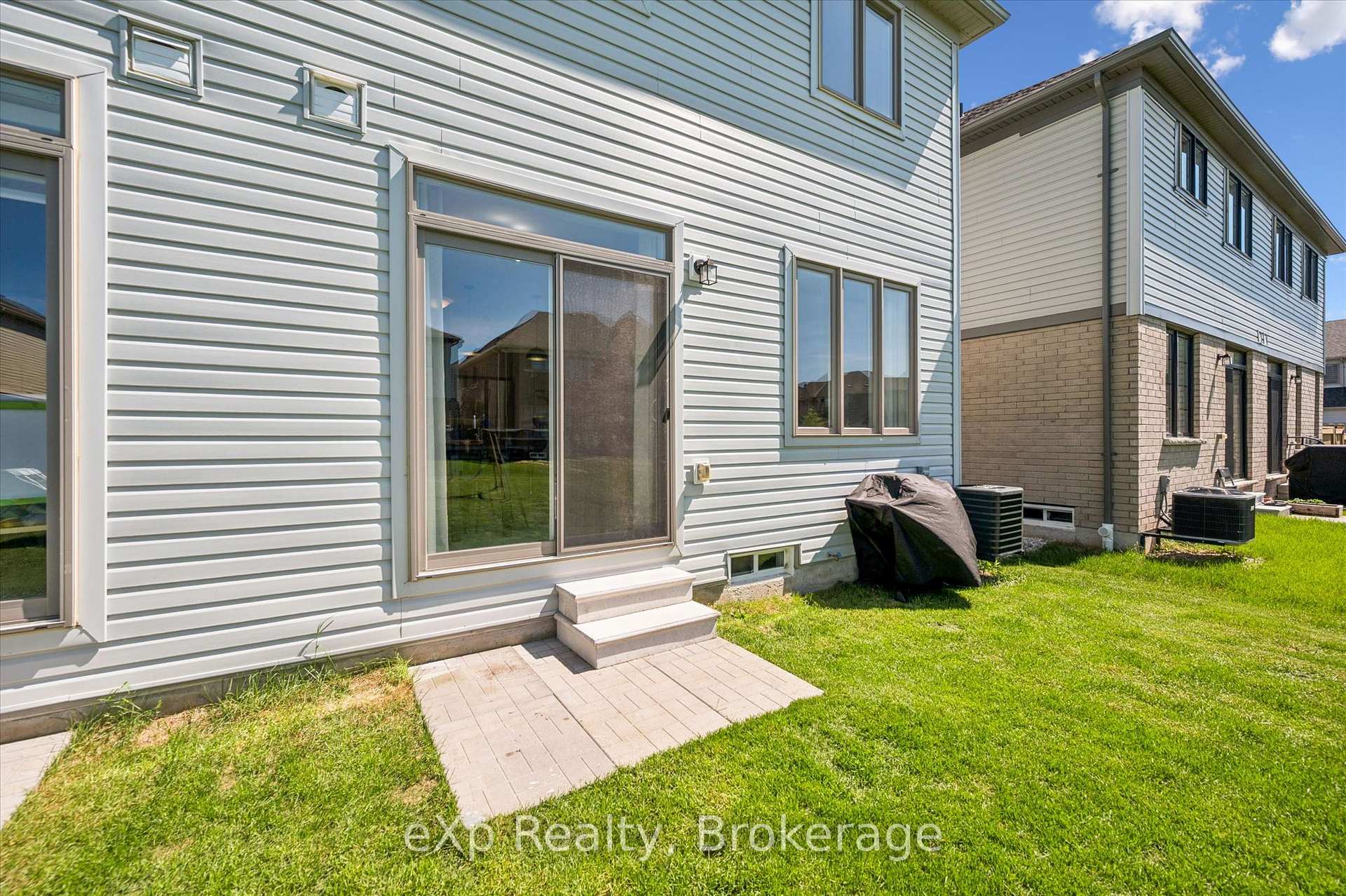 Photo 32 of 16 Povey Road, Centre Wellington, Fergus — HOMEH