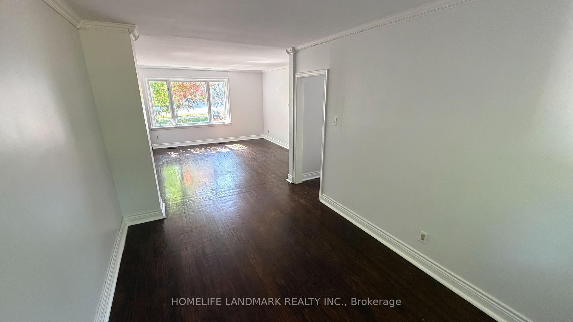 Photo 11 of 702 Sheppard Ave E, North York, Bayview Village — HOMEH