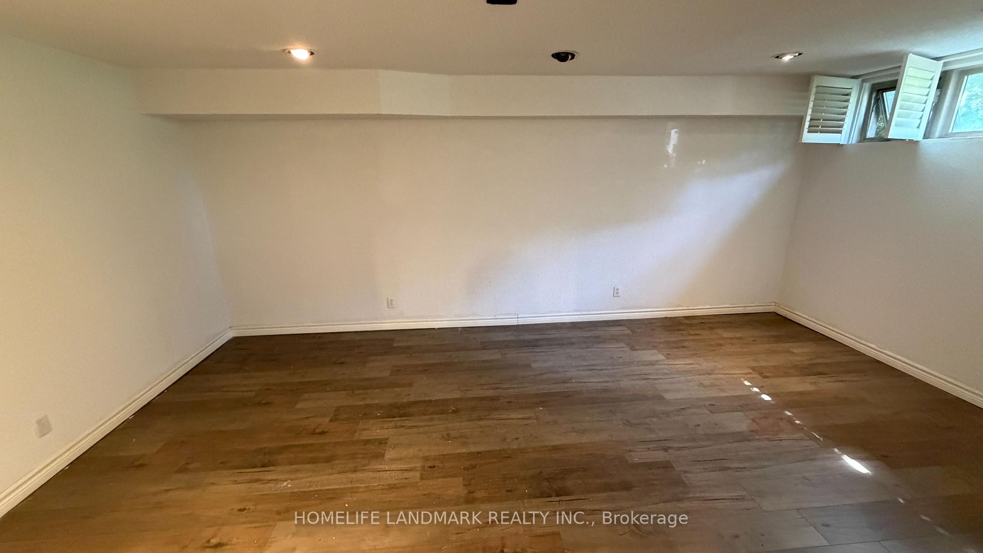 Photo 34 of 702 Sheppard Ave E, North York, Bayview Village — HOMEH