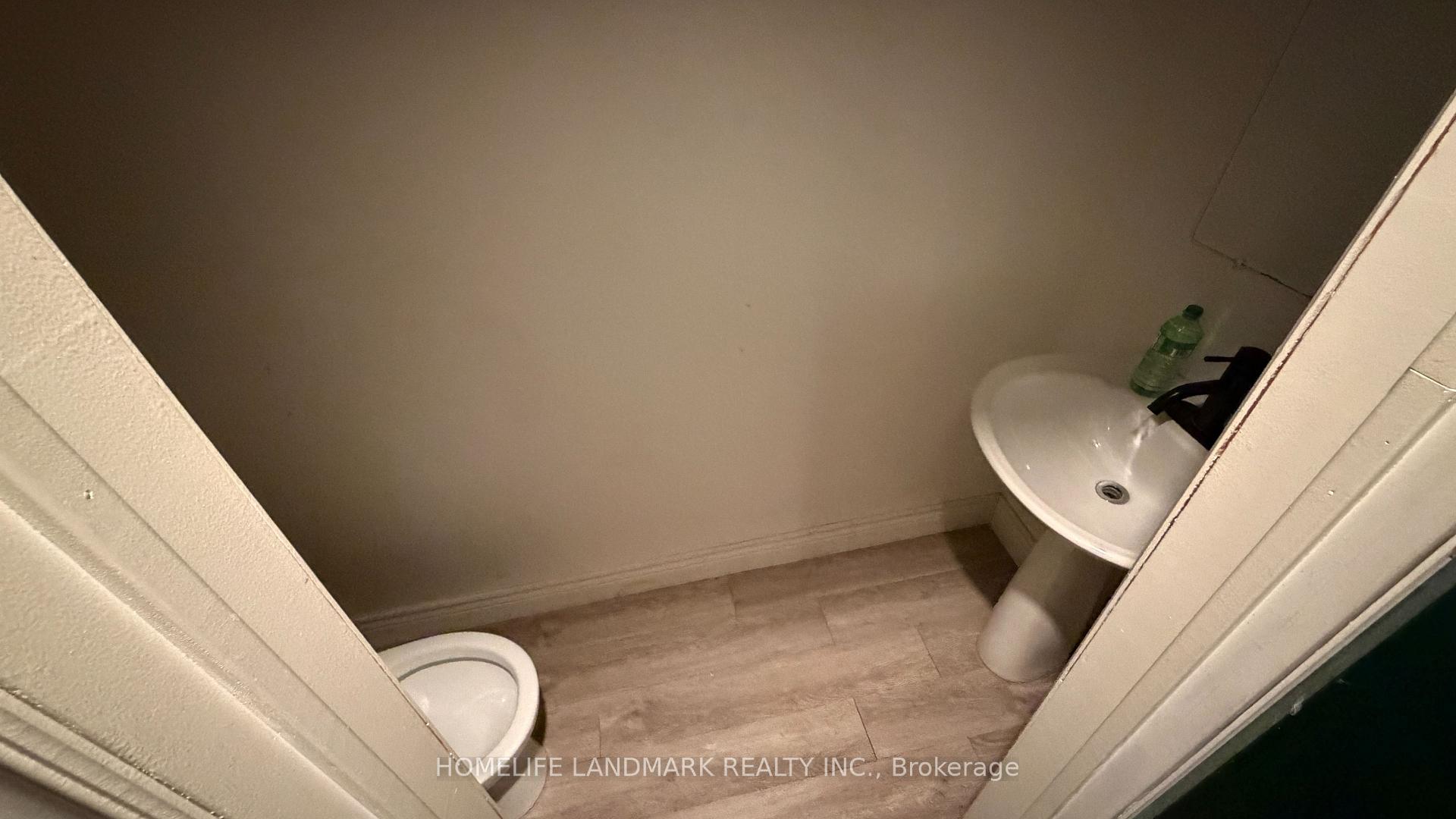 Photo 39 of 702 Sheppard Ave E, North York, Bayview Village — HOMEH