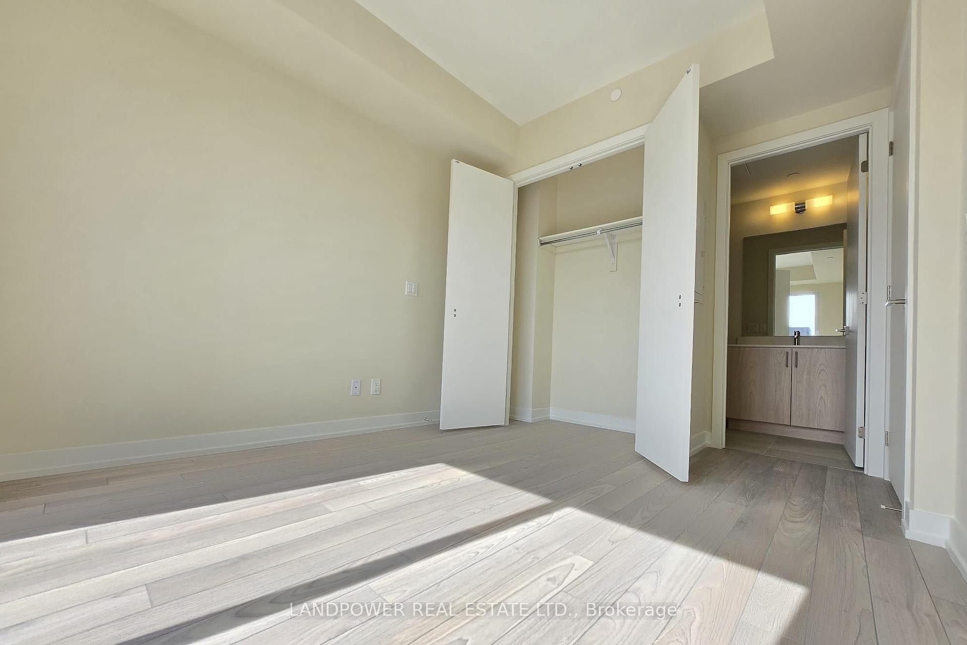 Photo 10 of Unit 308, 2 Red Squirrel Lane, Richmond Hill, Rural Richmond Hill — HOMEH