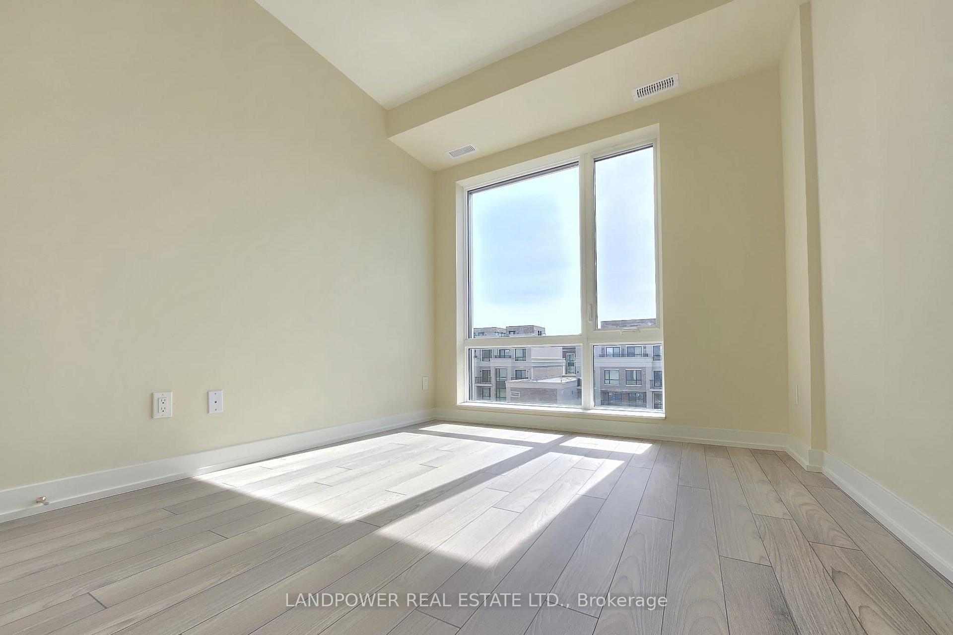Photo 12 of Unit 308, 2 Red Squirrel Lane, Richmond Hill, Rural Richmond Hill — HOMEH