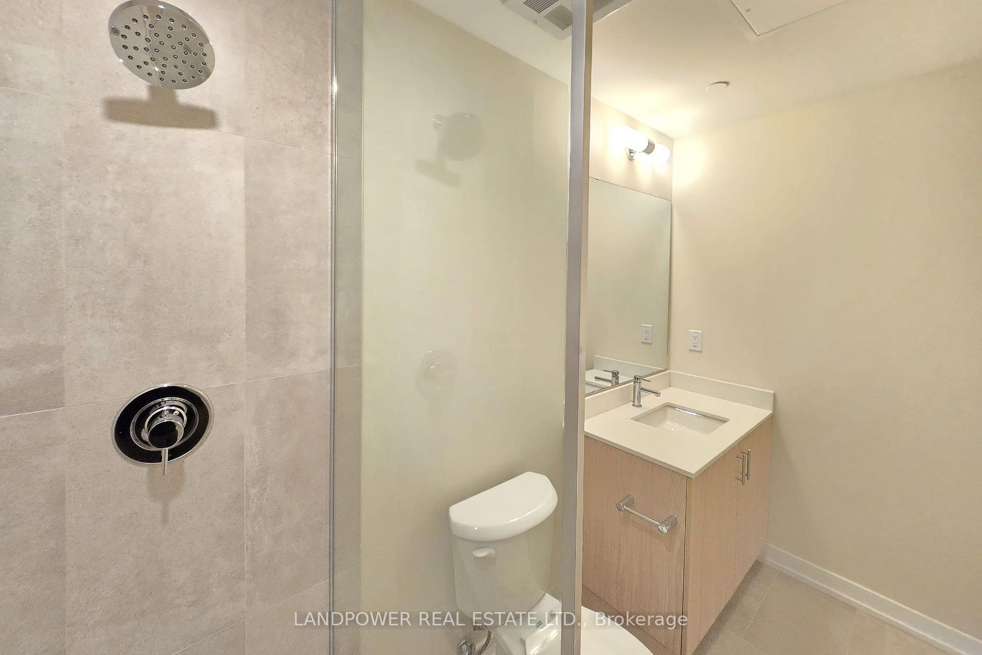 Photo 14 of Unit 308, 2 Red Squirrel Lane, Richmond Hill, Rural Richmond Hill — HOMEH