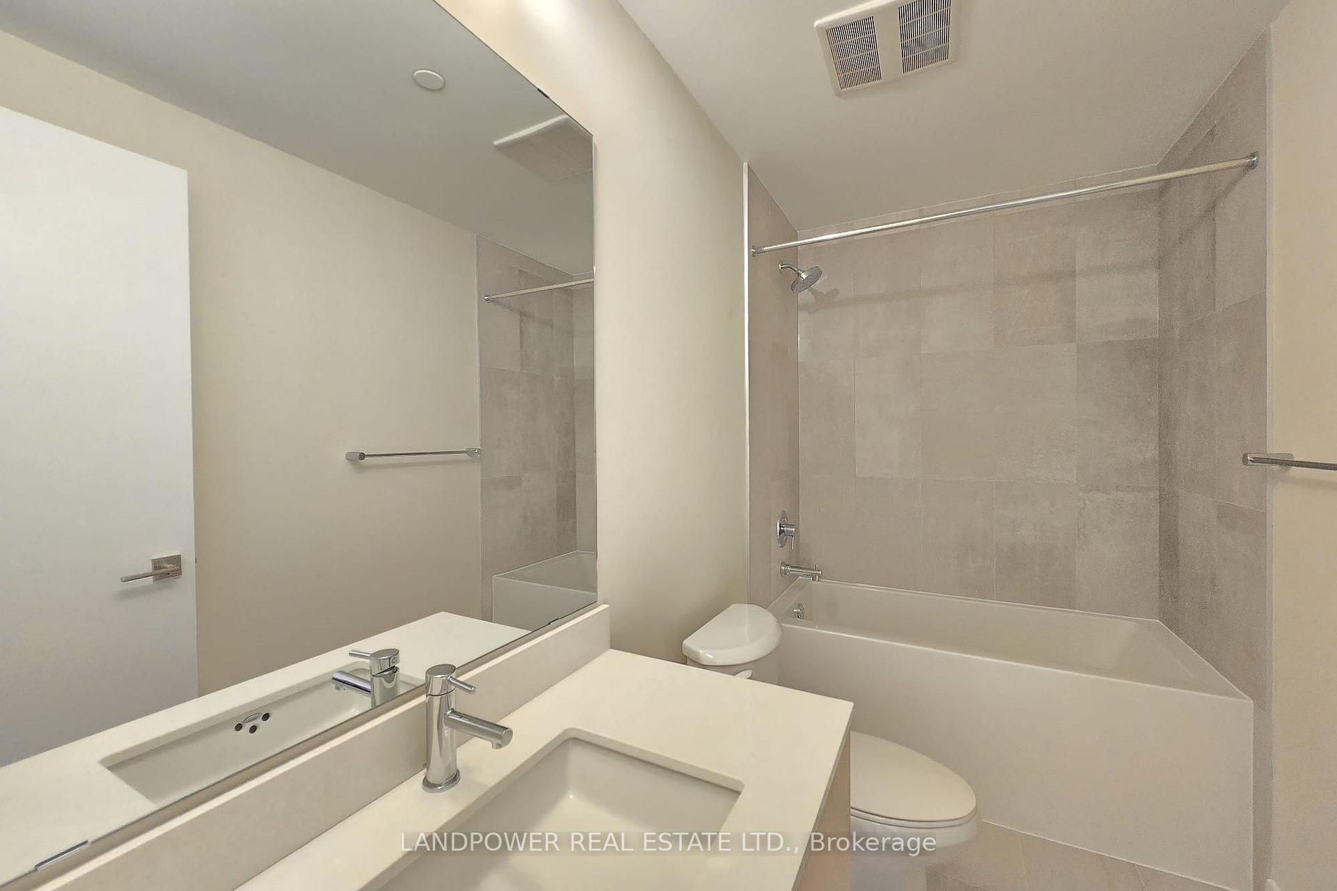 Photo 16 of Unit 308, 2 Red Squirrel Lane, Richmond Hill, Rural Richmond Hill — HOMEH