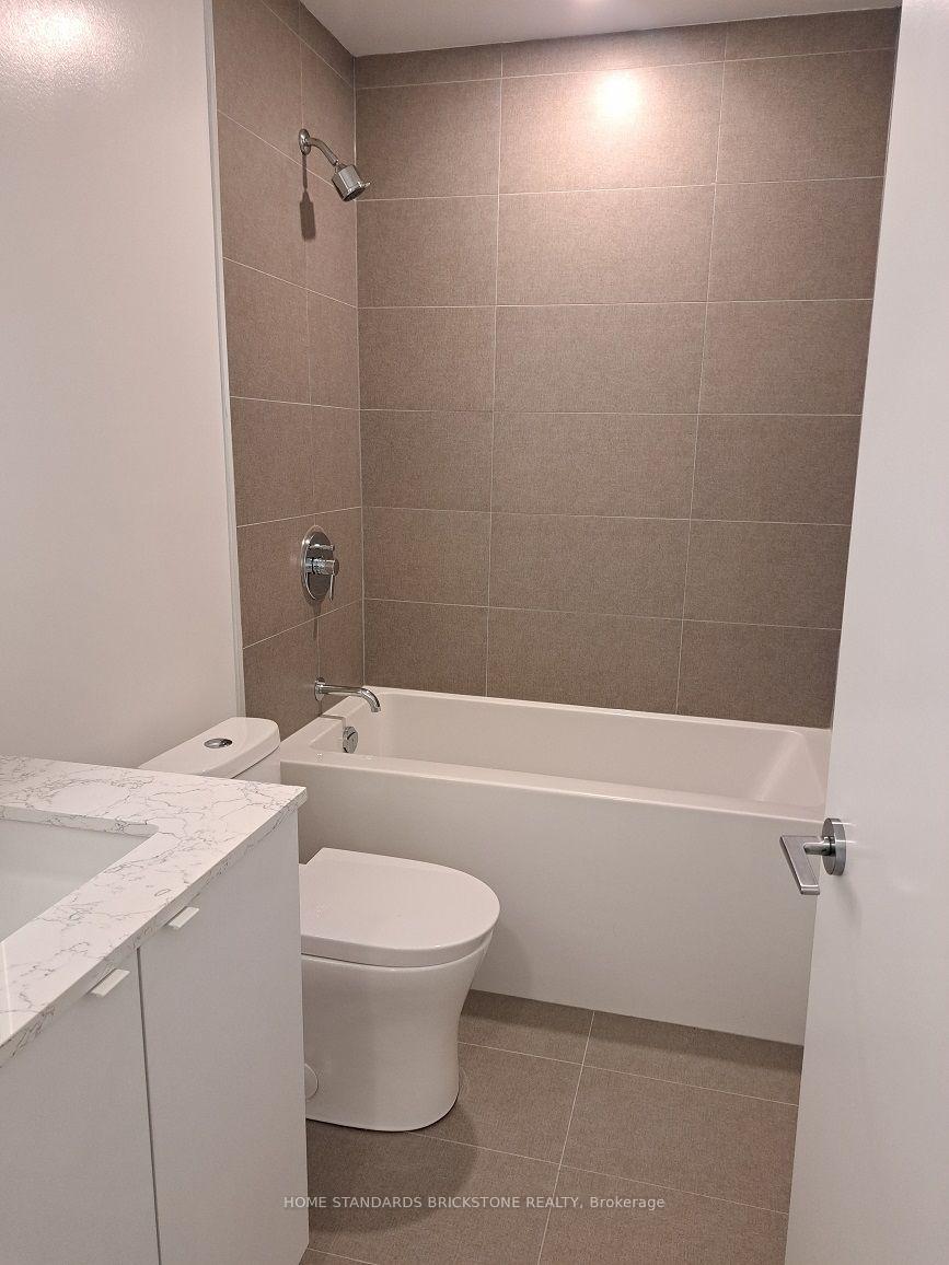 Photo 3 of Unit 215, 270 Dufferin Street, Toronto, South Parkdale — HOMEH