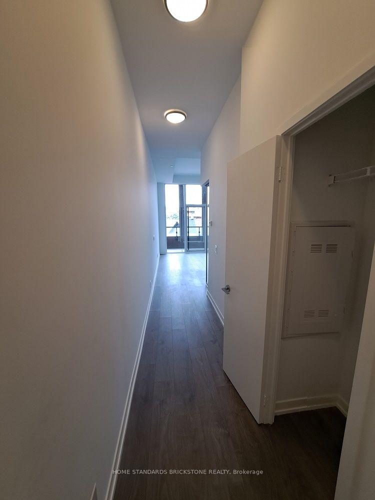 Photo 5 of Unit 215, 270 Dufferin Street, Toronto, South Parkdale — HOMEH